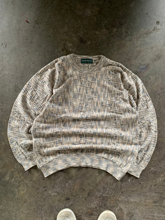 (L) 90’s Tundra Zig Zag 3D Knit