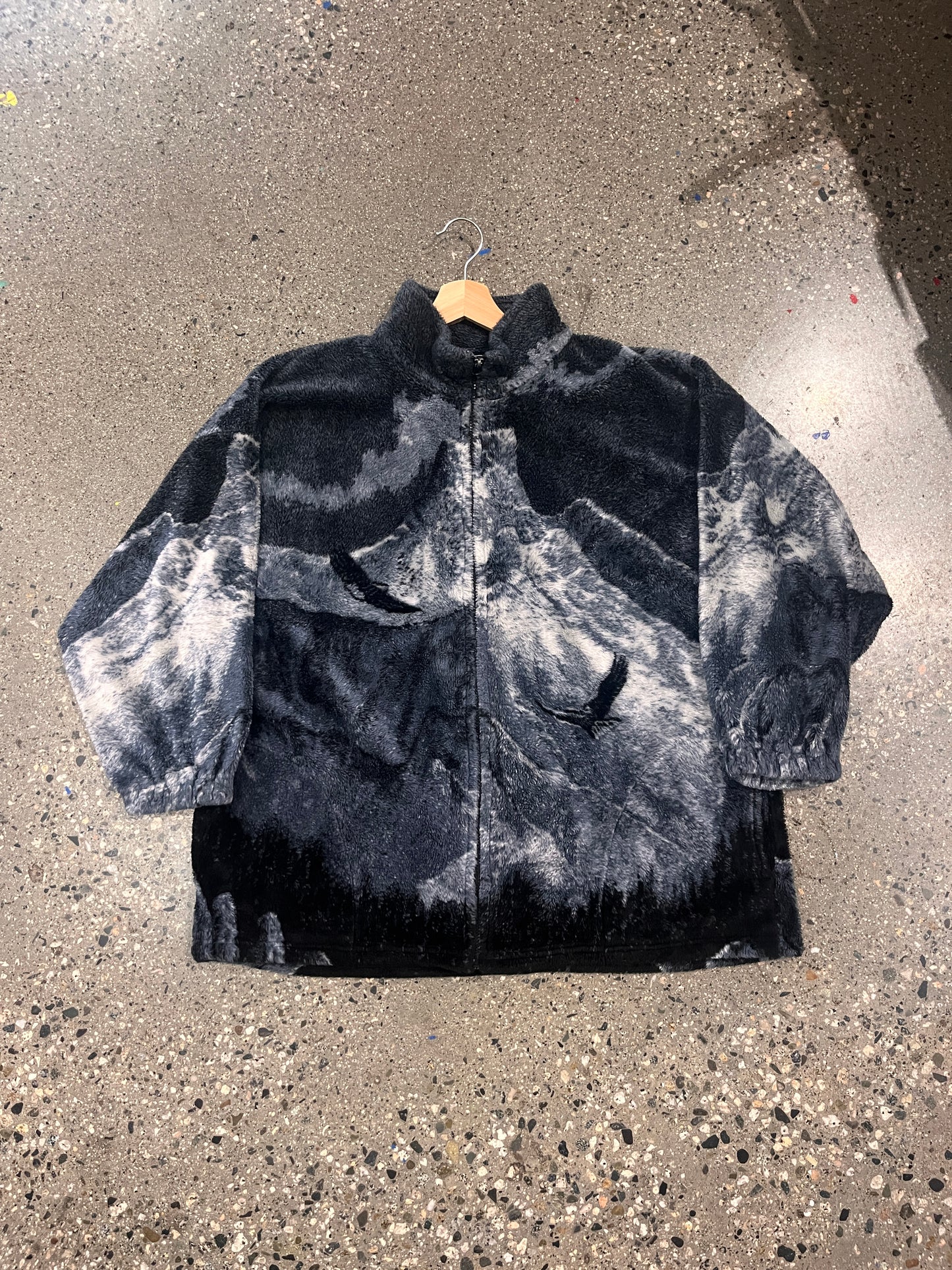 (M/L) Wolf Soft Fleece AOP