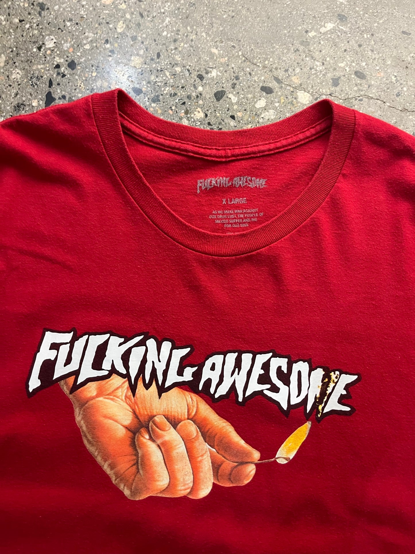 (XL) 00s f*cking awesome match tee