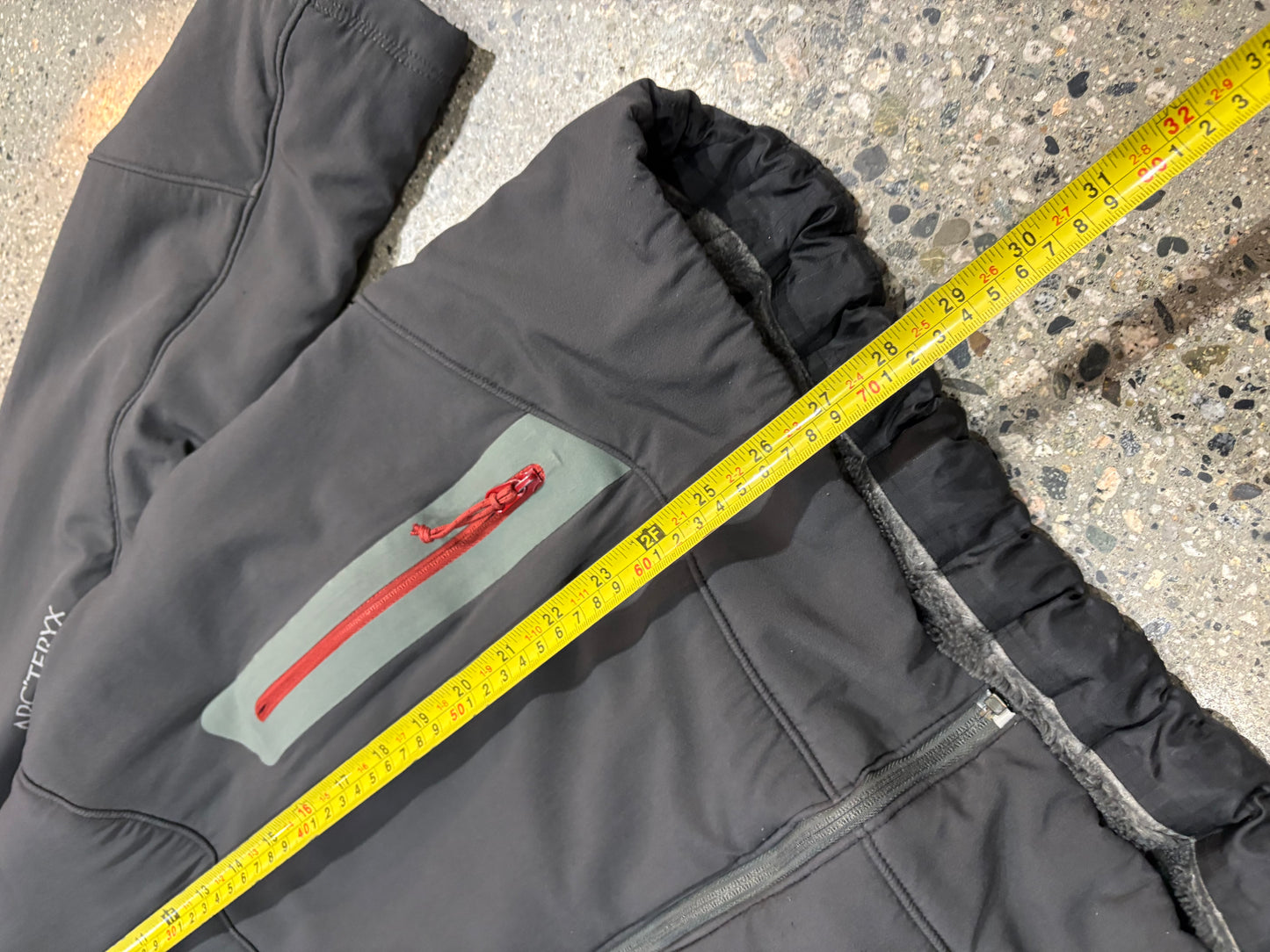 (XL) Vintage Arc’teryx Hyllus Jacket Lined Sherpa