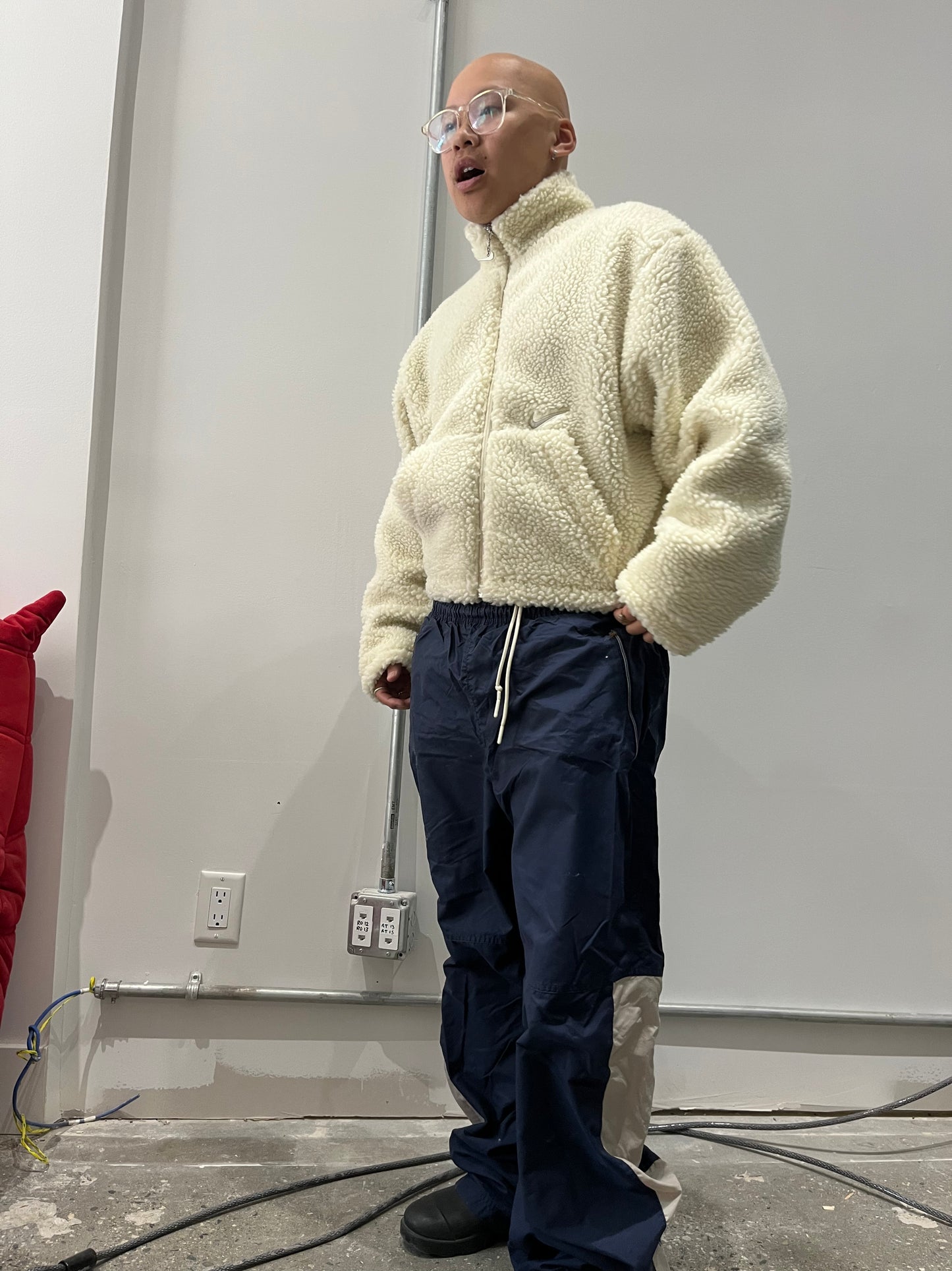 (34”) 00’s Nike Script Windbreaker Pants