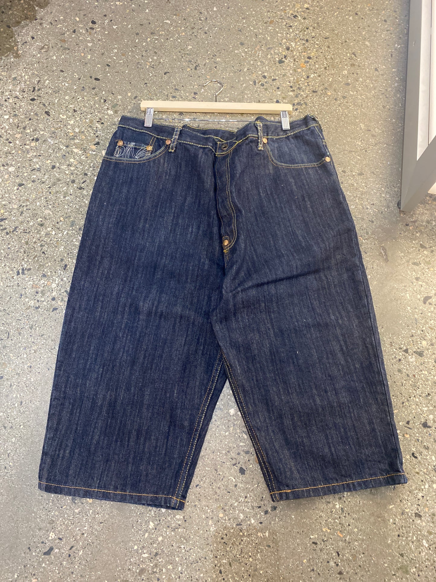 (42”) Red monkey Dark Wash Baggy Japan Jorts