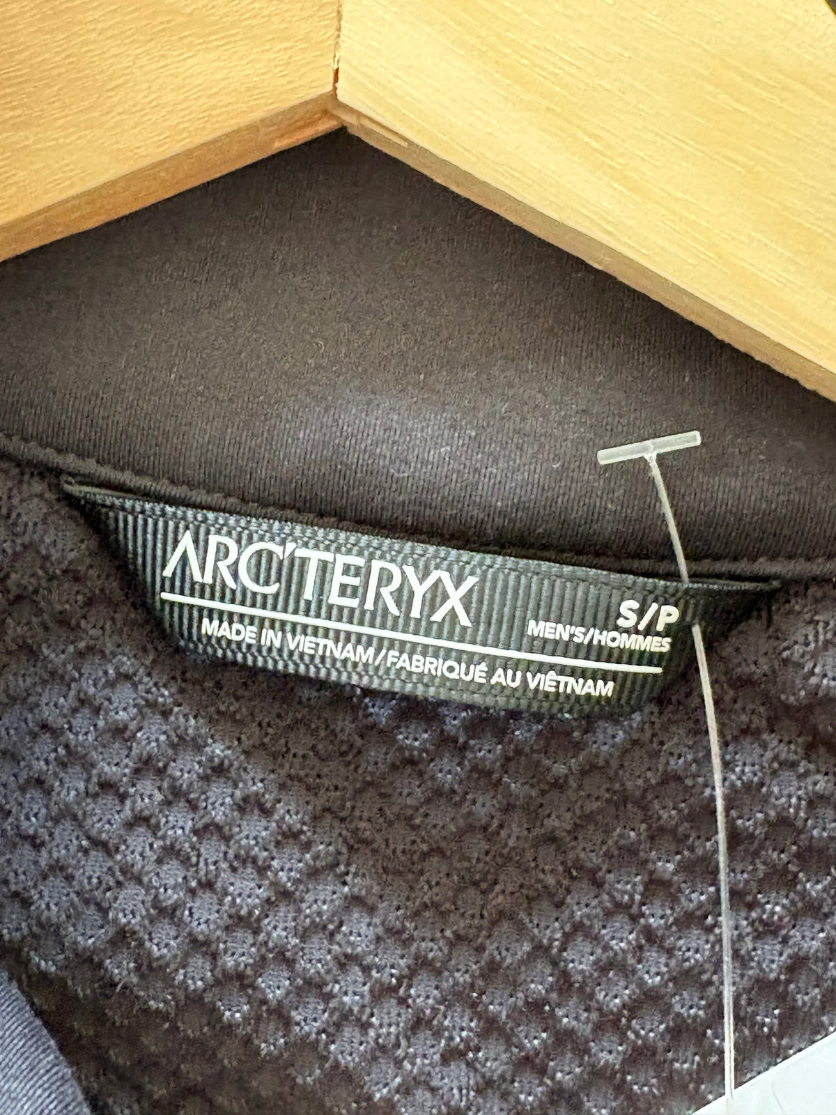 (S) 2025 Arcteryx Delta Zip Up