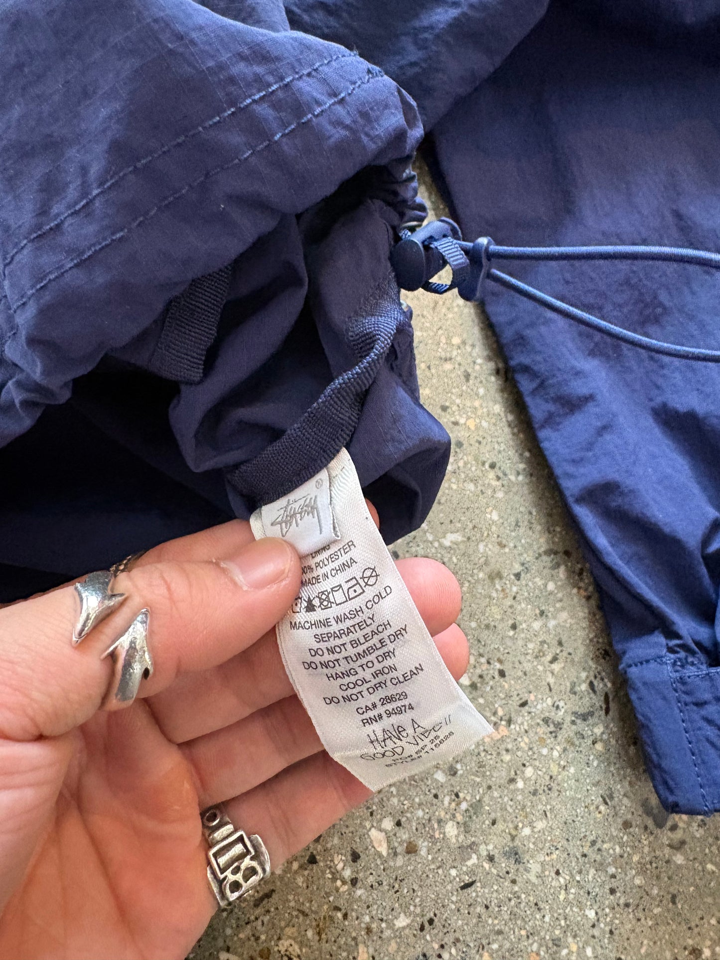 (L) Stussy Nylon Airbrush Script Windbreaker