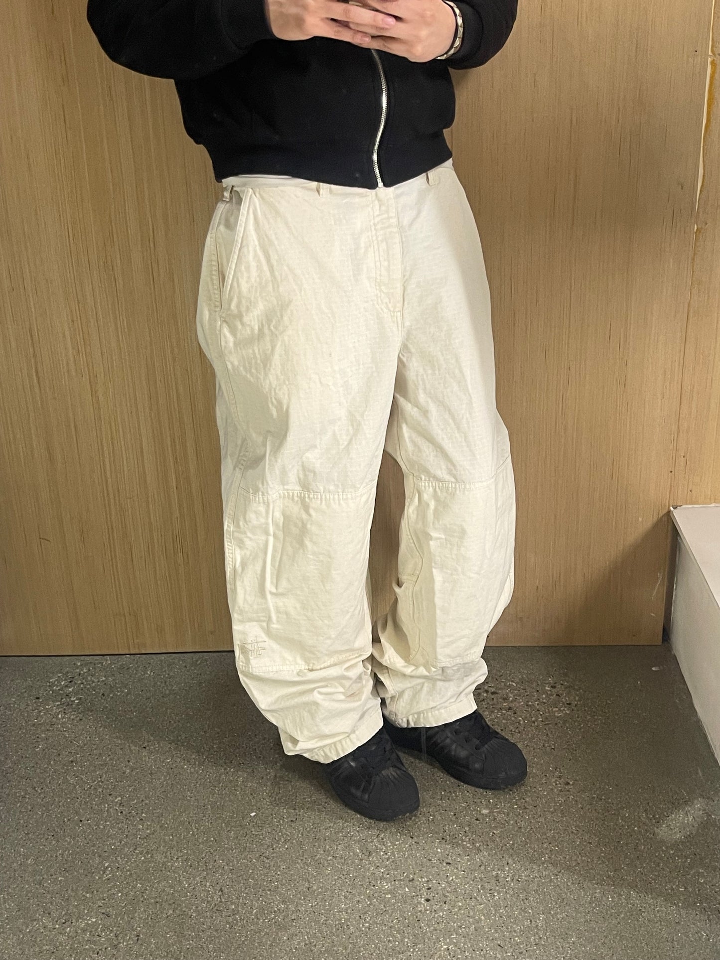 (32”) Stussy White Doubleknee Cargos