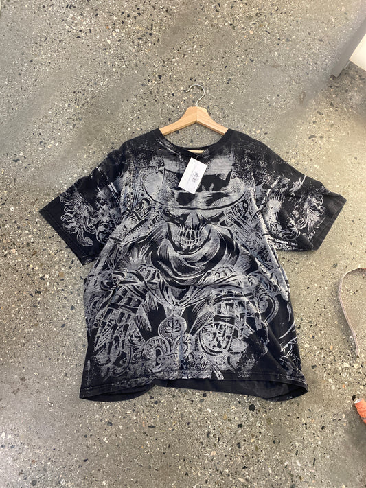 (xl/2x) Y2K Graphic Tee AOP ( as is )