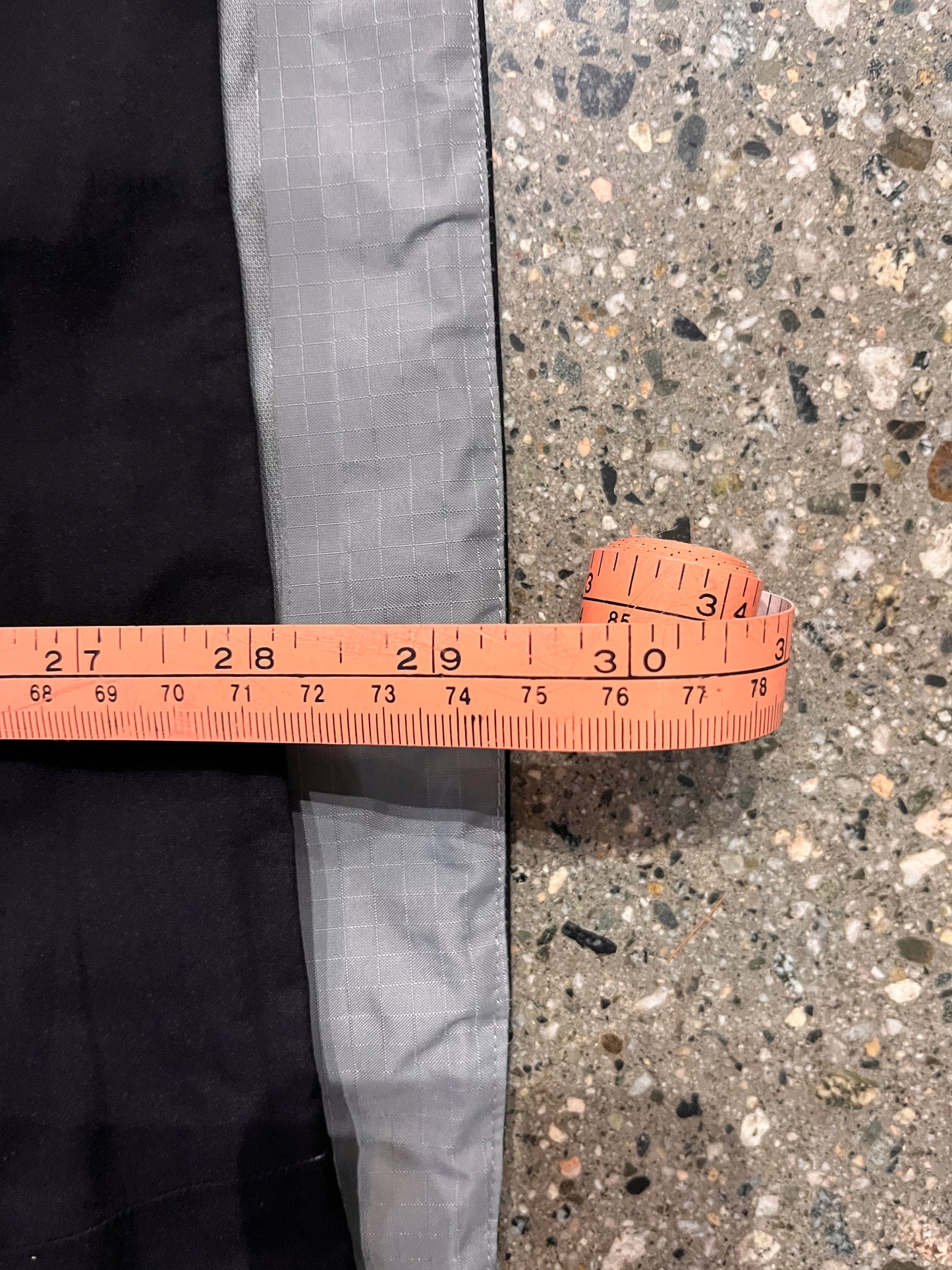 (Womens XL) Black Arcteryx Beta Goretex
