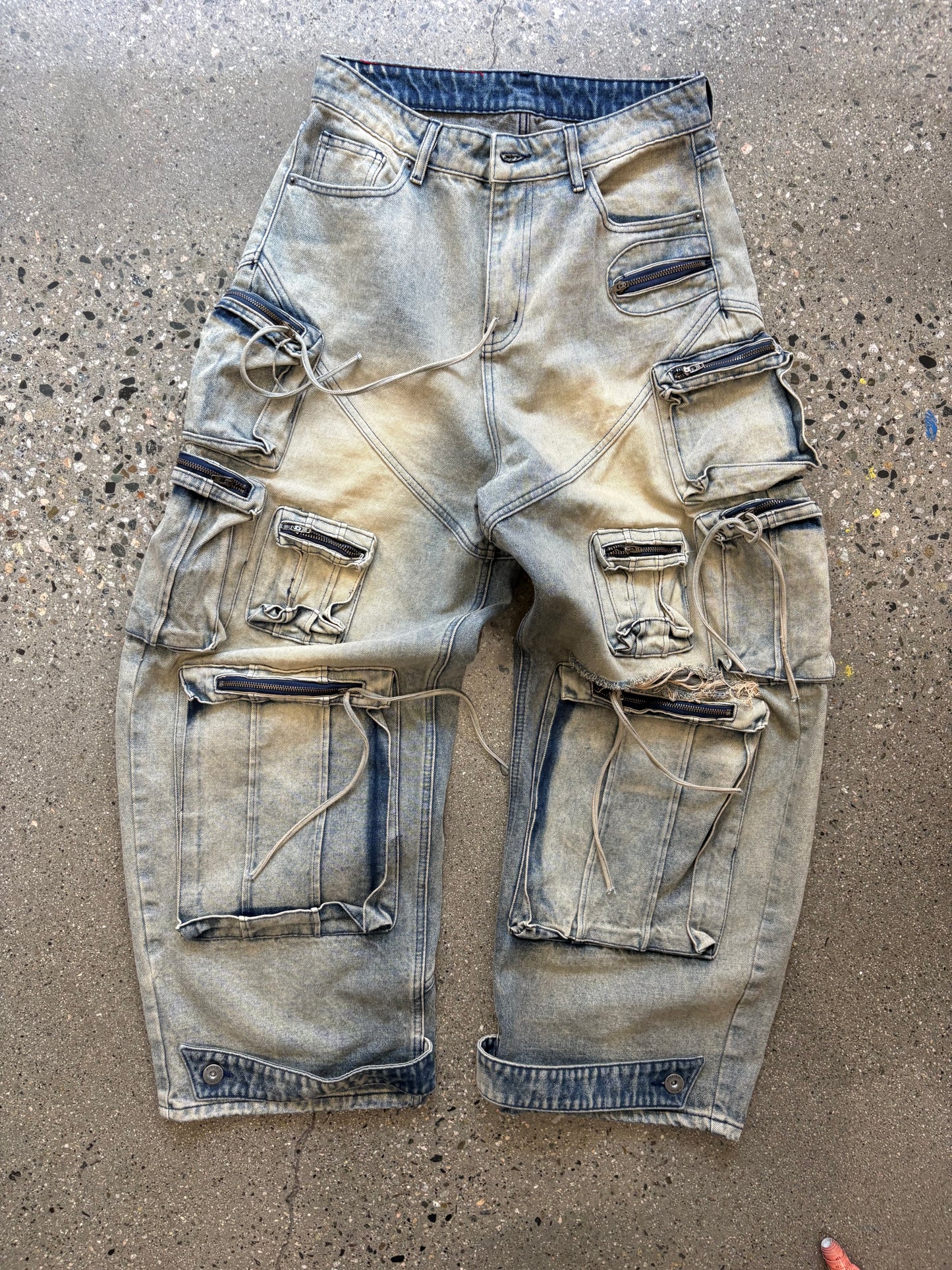 Latui Atelier ASSLYUM*69 Cargo