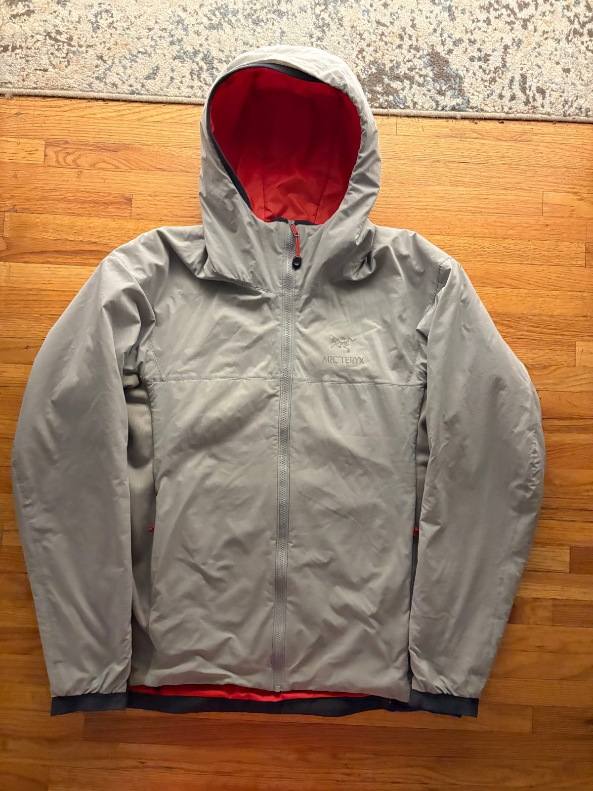 (L) Vintage 2000s Arc’teryx Atom LT Puffer