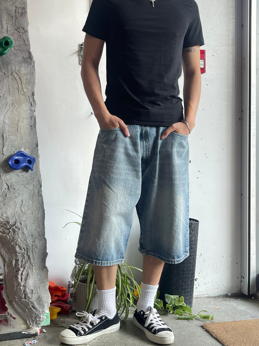38” Levi Baggy Jort