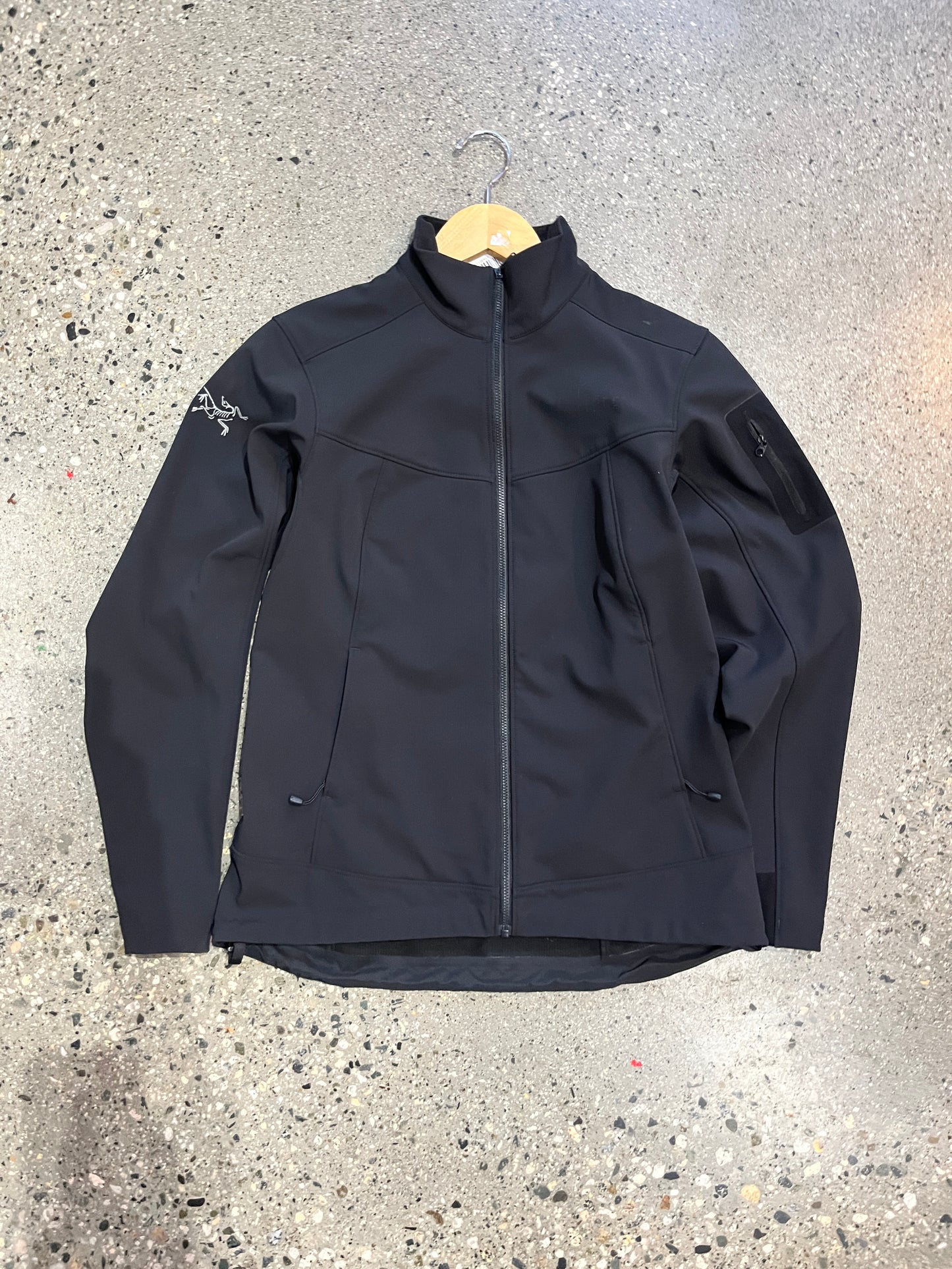 (Womens S) Arcteryx Black Epsilon Jacket ~