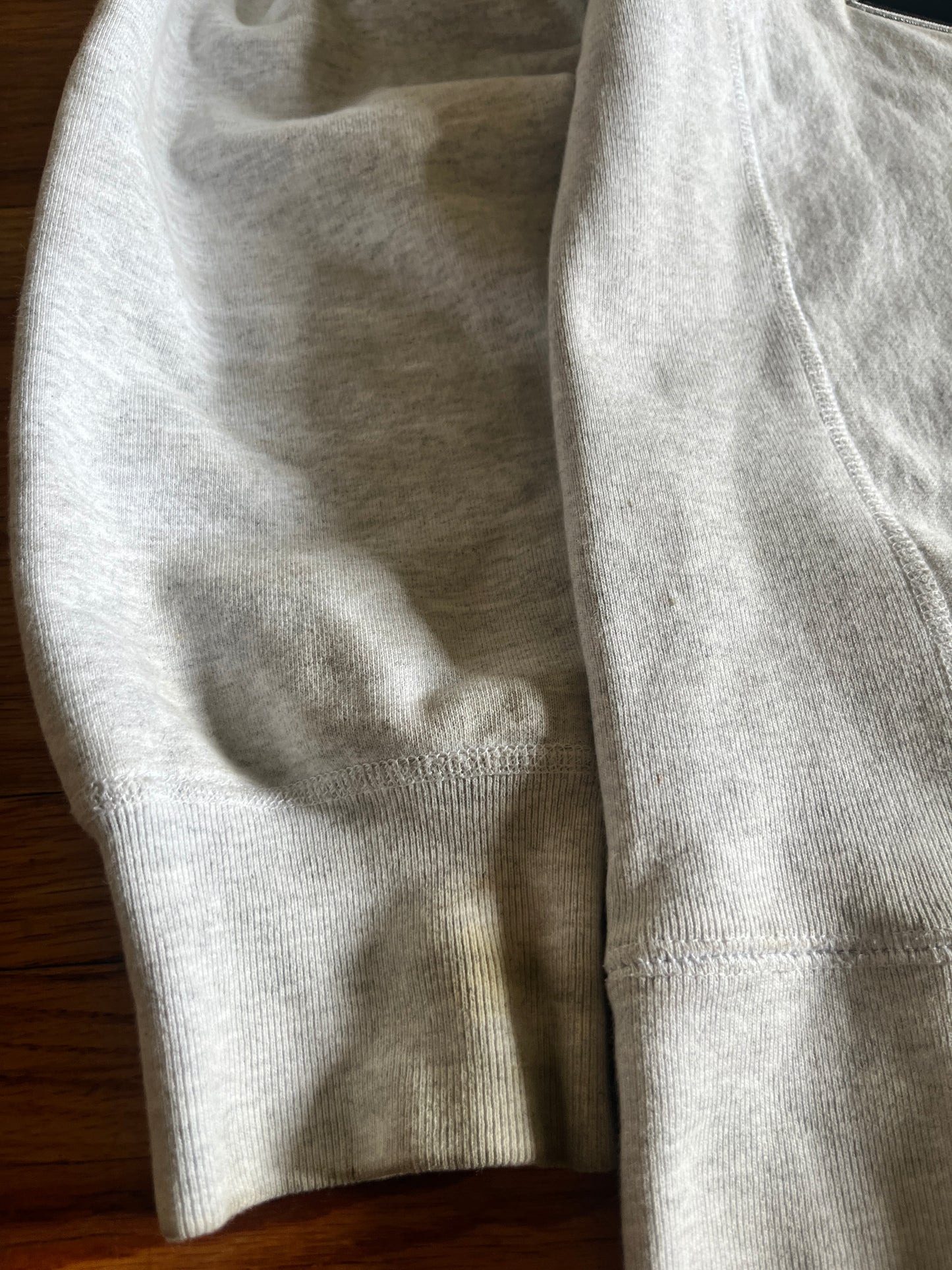 (L) Supreme Script Crewneck ( Staining )