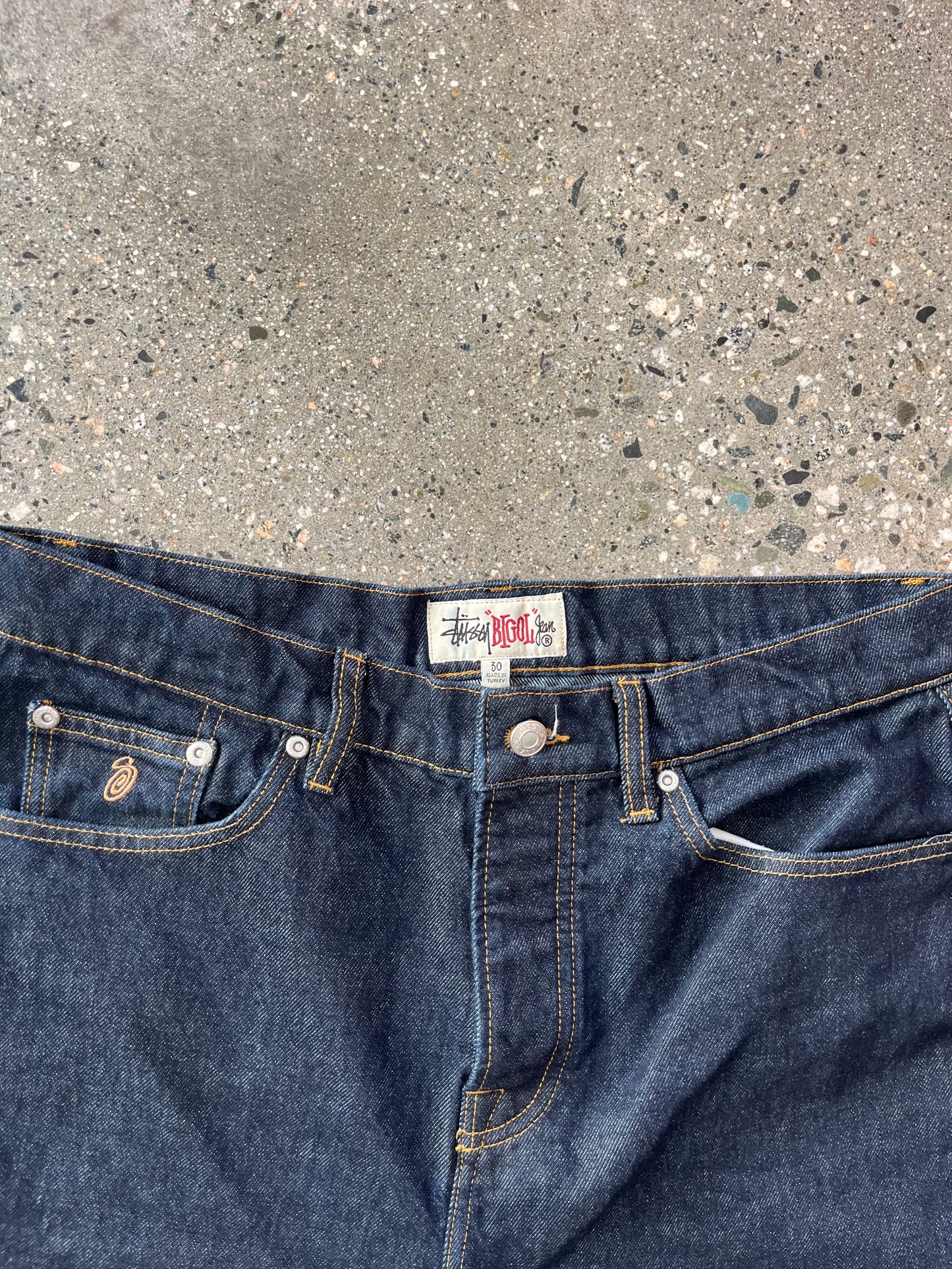 (30W) Stüssy Raw Denim Baggy Jorts