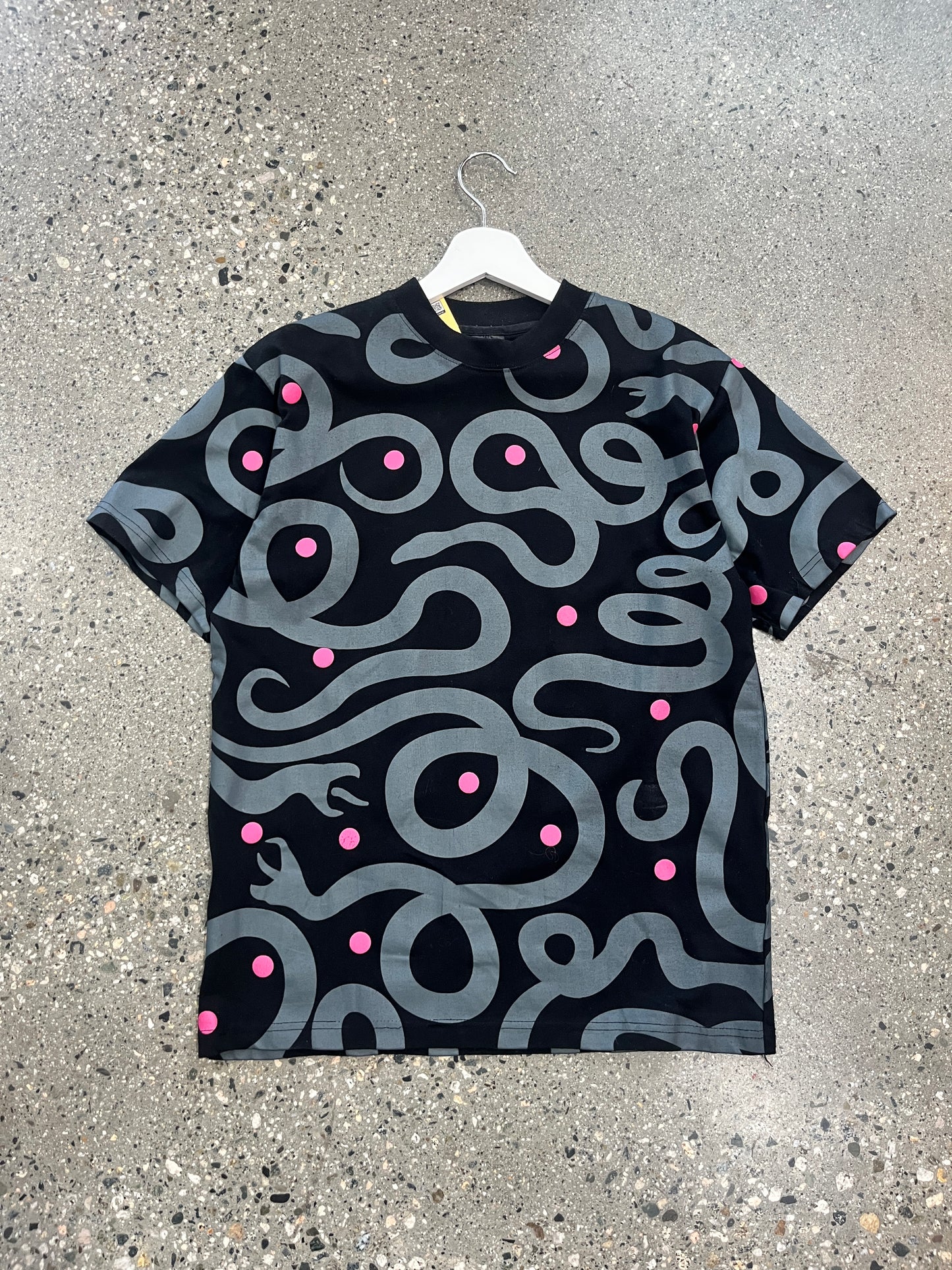 (S/M) Number Nine Tee AOP