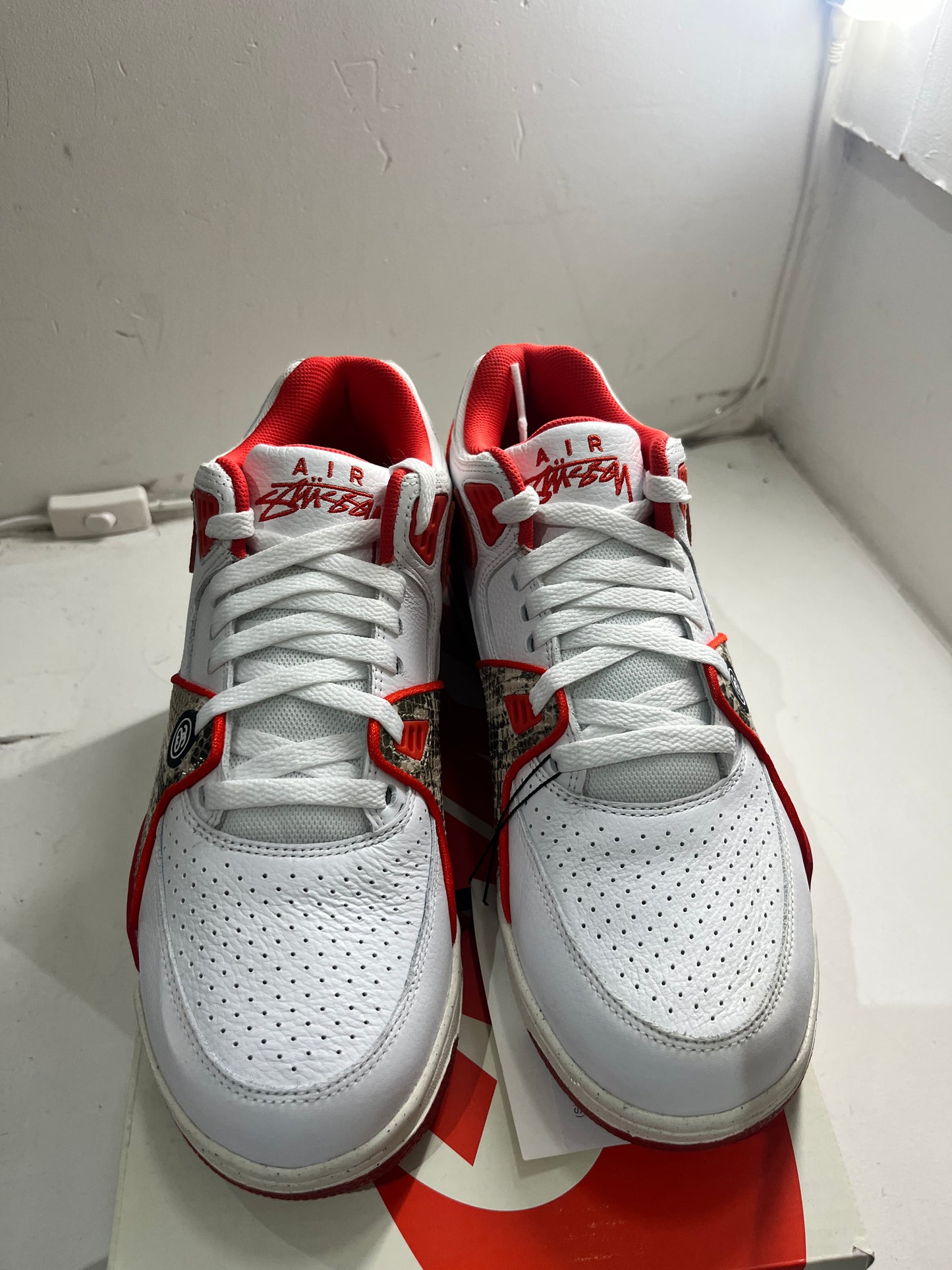 (Size 8.5 US Men’s ) Nike x Stussy Air Flight 89 Low
