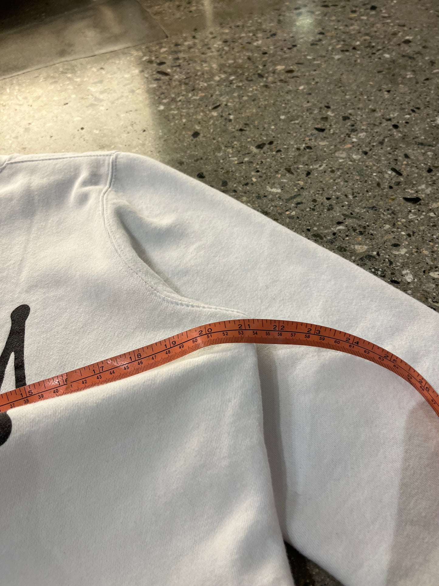 (M) B141 - stussy Crewneck white