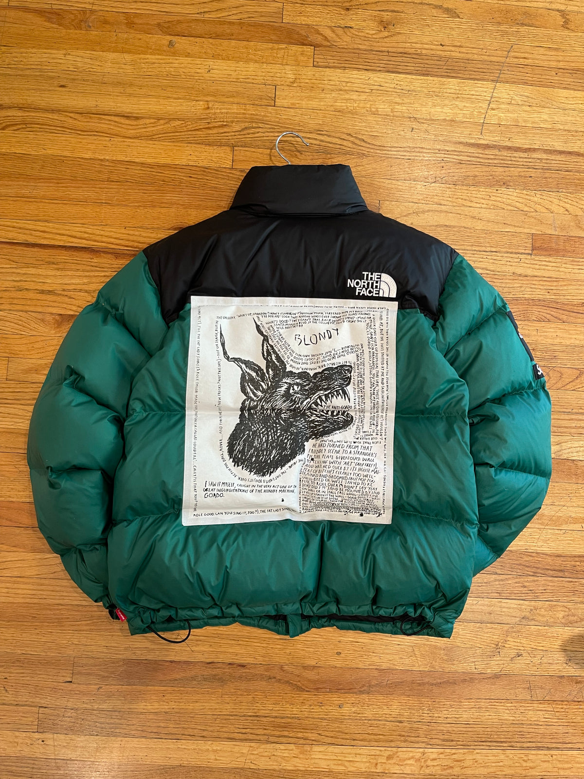 (Men’s M) The North Face x Supreme Nuptse