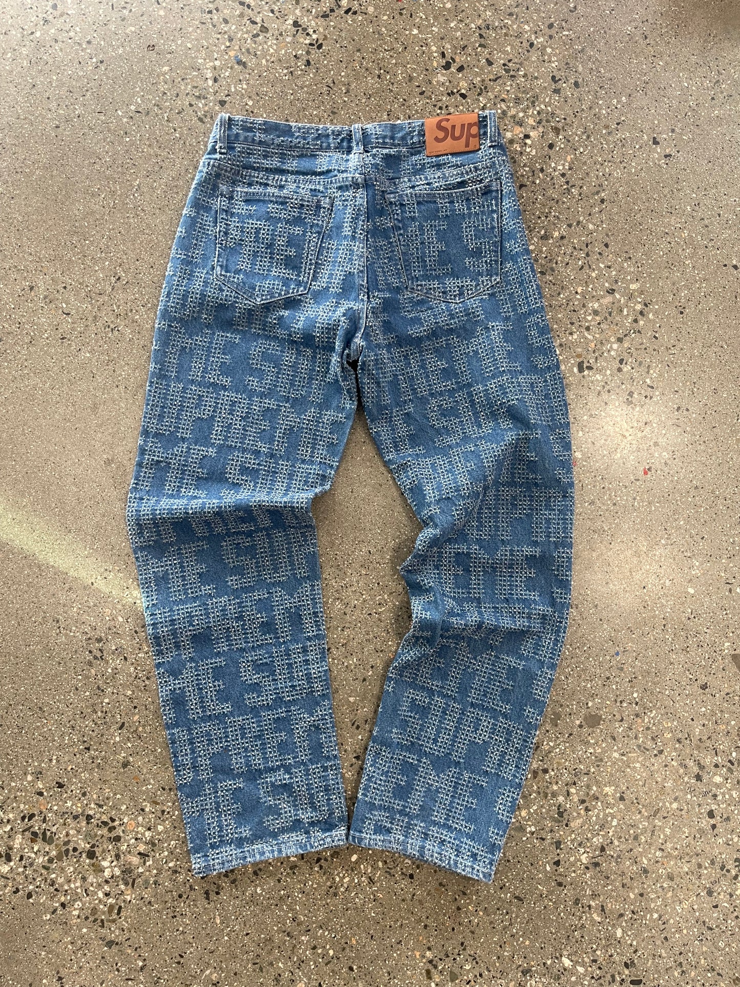 (32”) Supreme Needle Punch Regular Jean