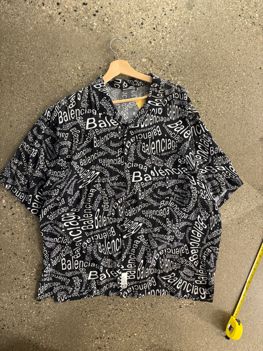 (XL) Balenciaga Button up