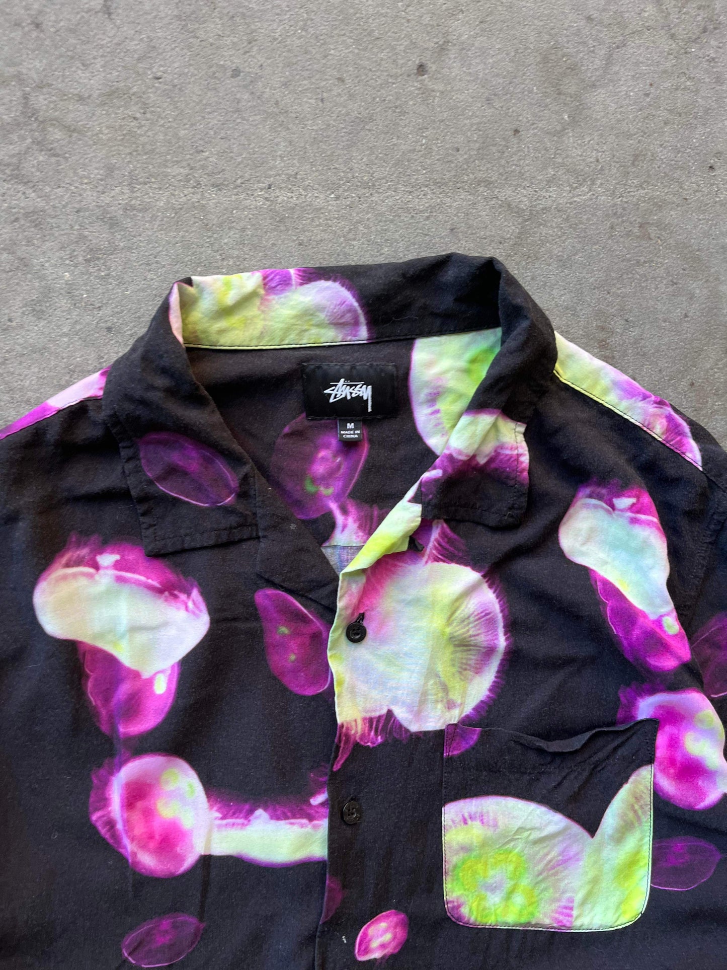 ~ (M/L) Stussy Jellyfish Button Up Tee