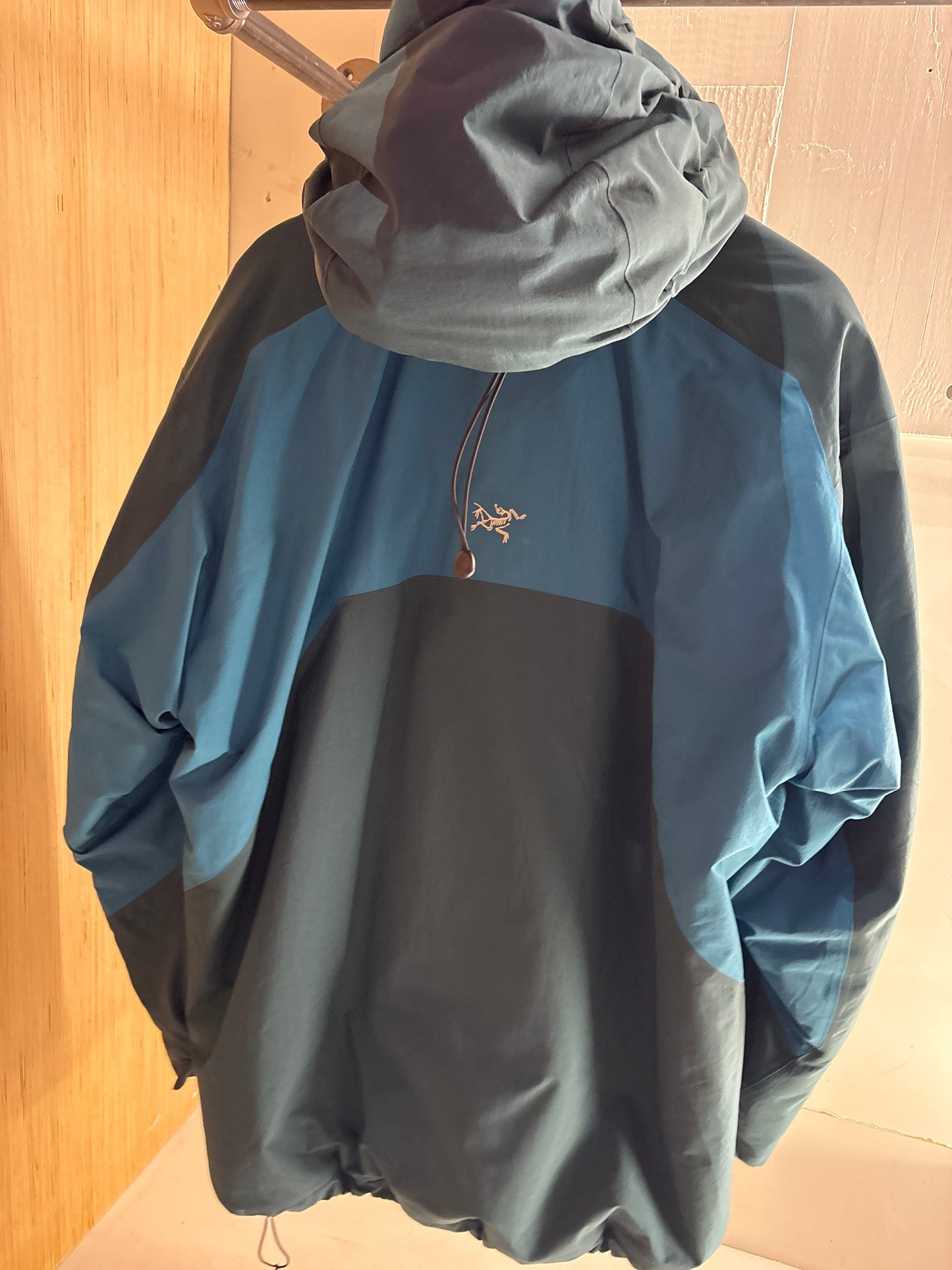 (XL) 2000s Arcteryx Beta Insulated Goretex Pro Shell Jacket