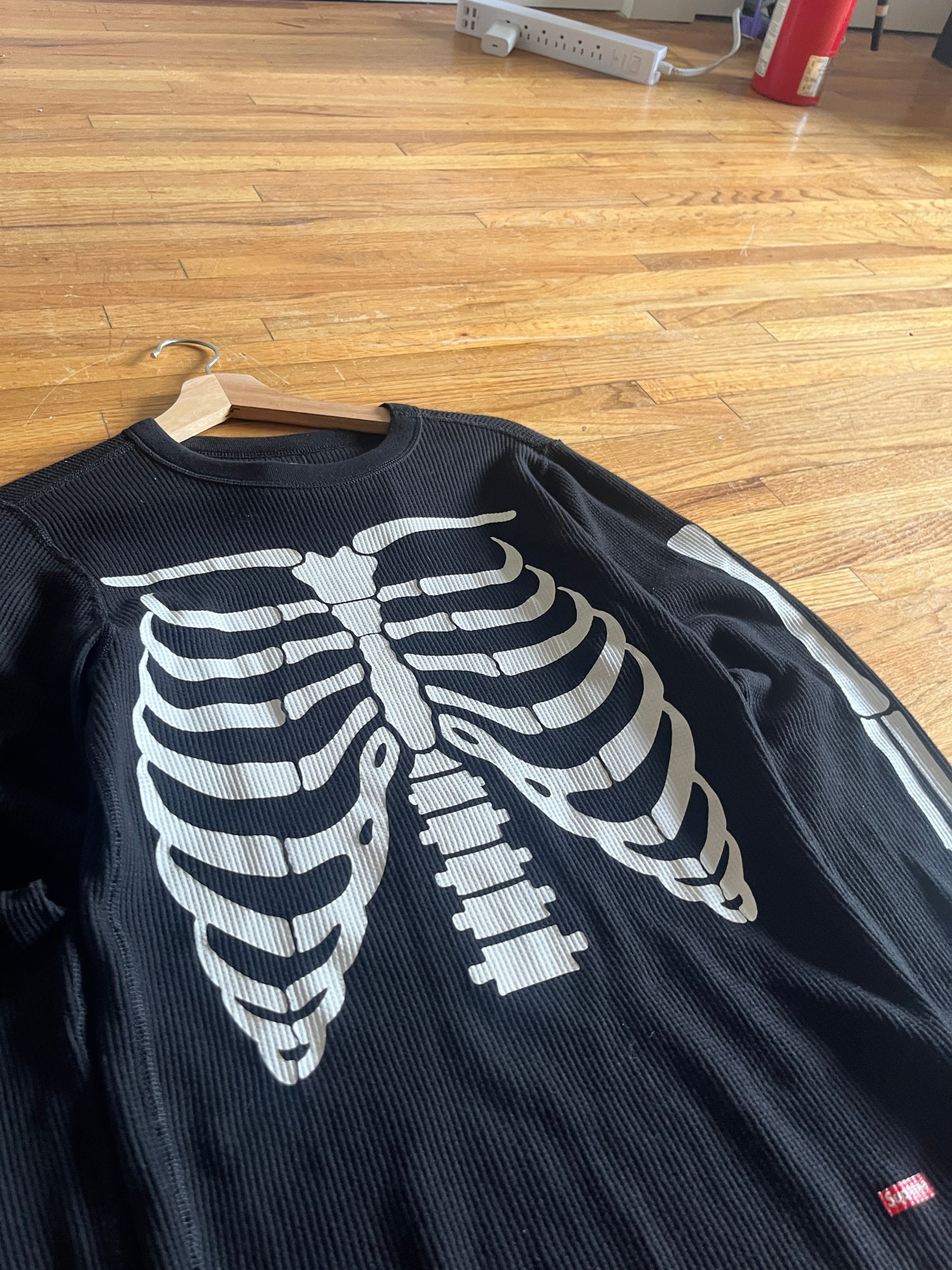 (S) Supreme x Hanes Skeleton Thermal