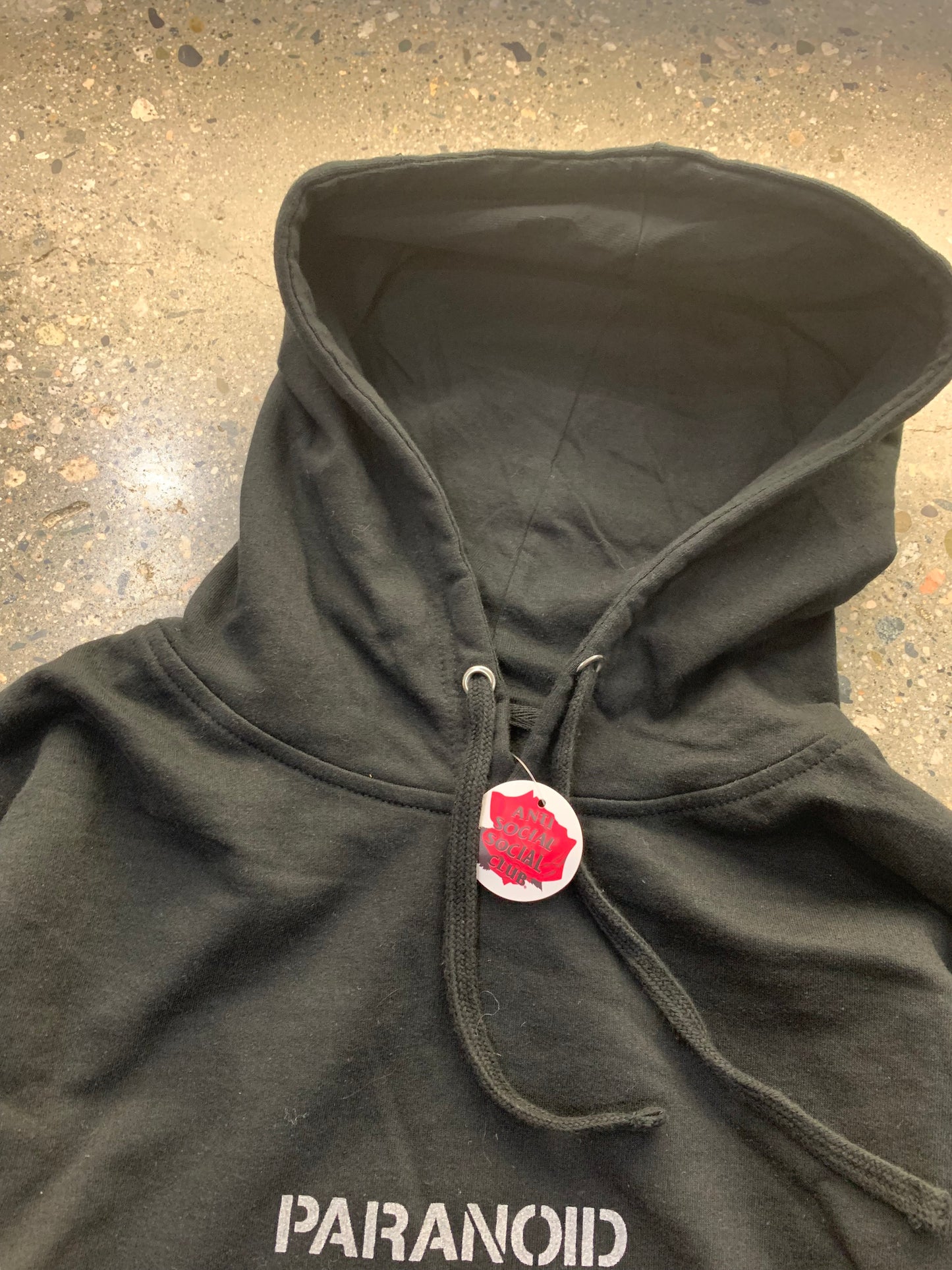 (L) BNWT ASSC x Undefeated Hoodie