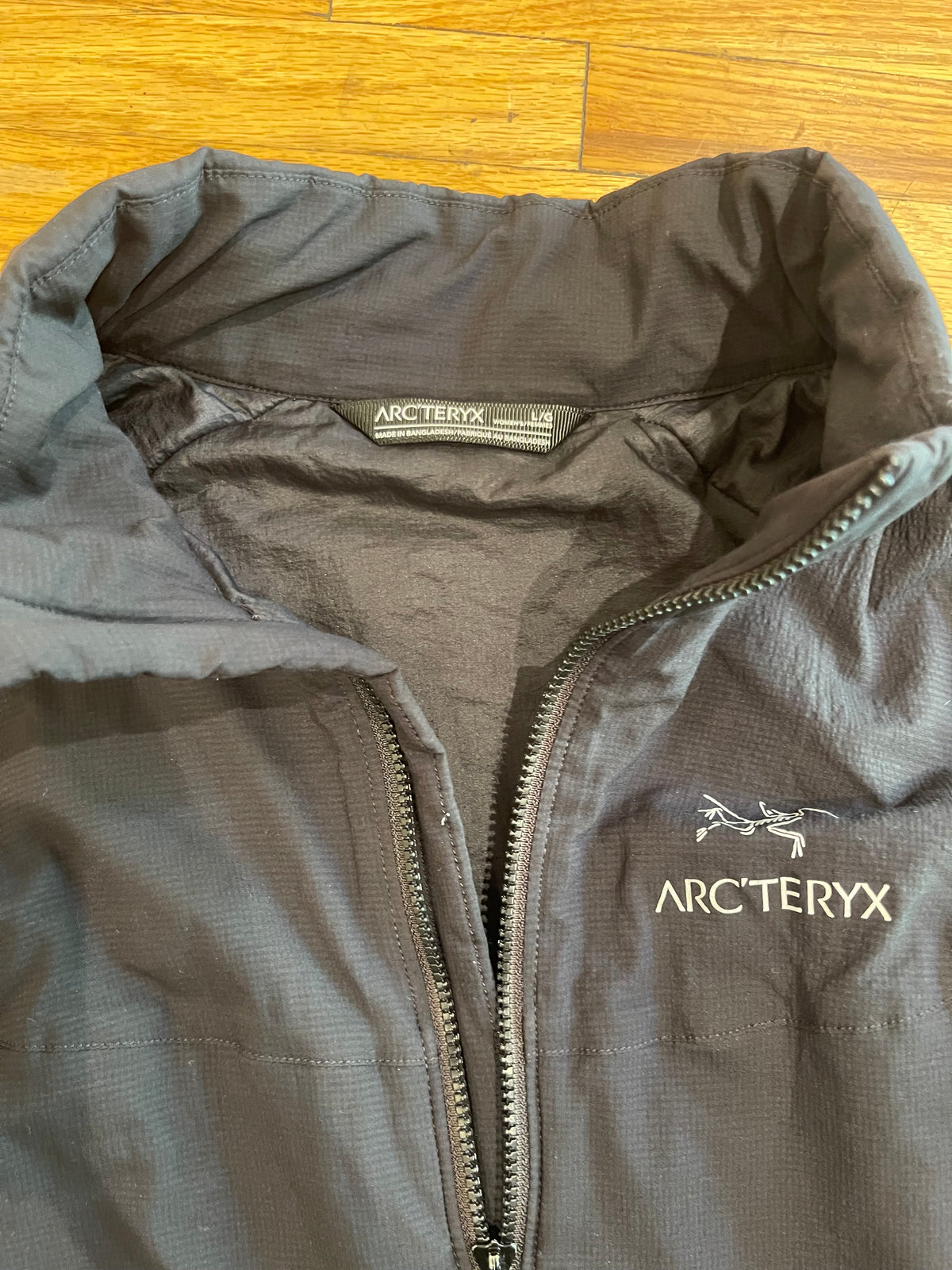 (Women’s L) Arc’teryx Black Atom LT Jacket