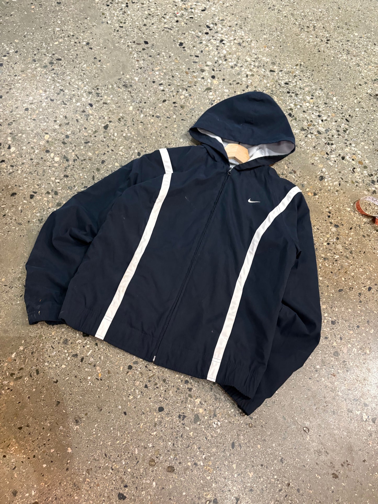 (womens M) 2000s Nike Windbreaker