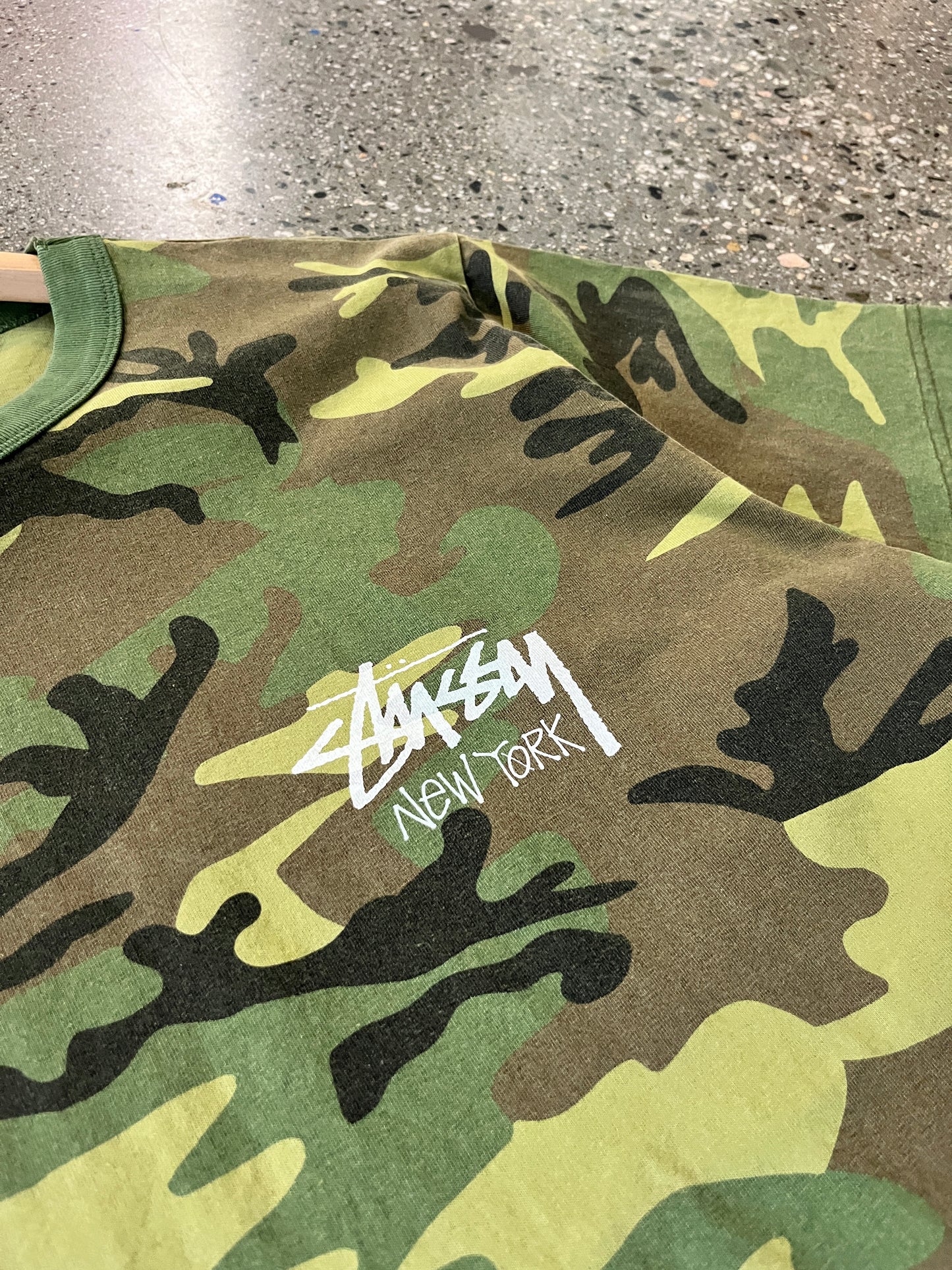 (M) Stussy New York Chapter Tee Camo