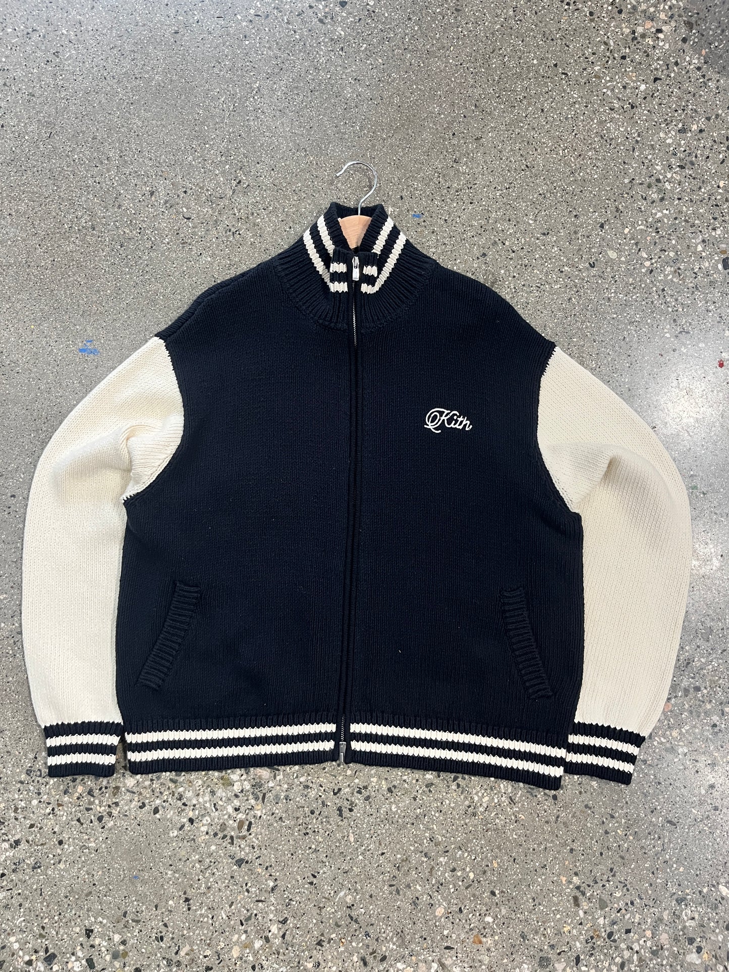 (M) Kith Wyona Full Zip Varsity Sweater Knitted