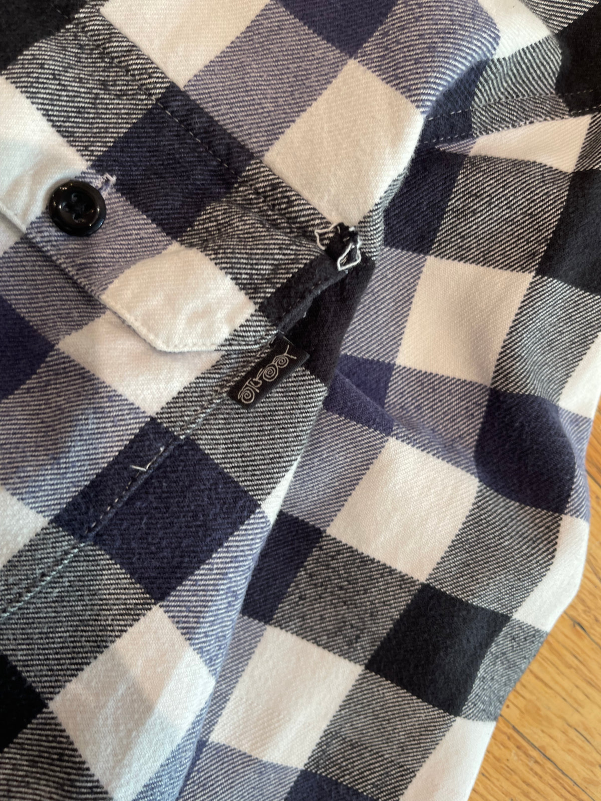 (M) Stussy Button Up Flannel