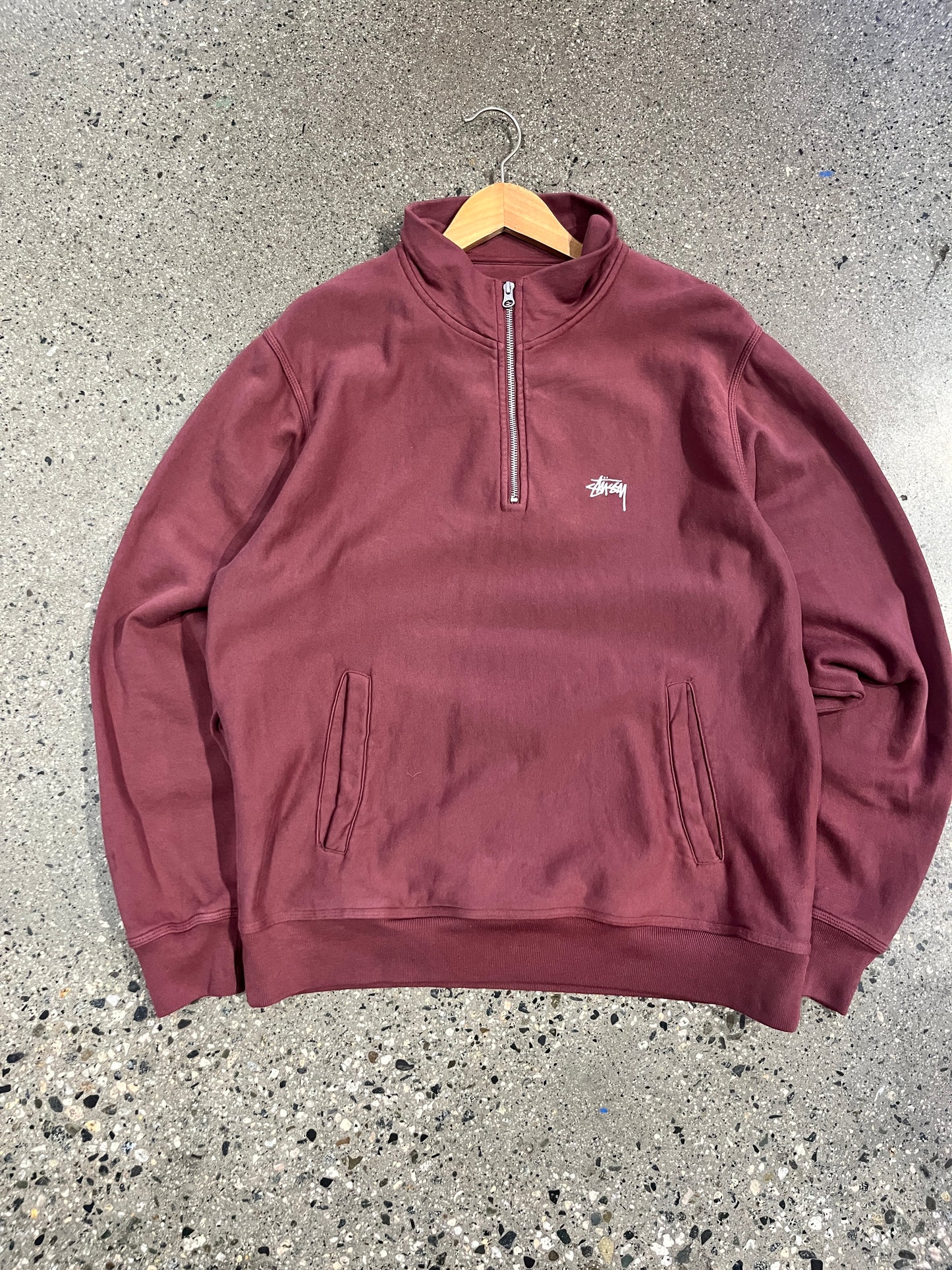 (L) Stussy Quarter Zip Sweatshirt
