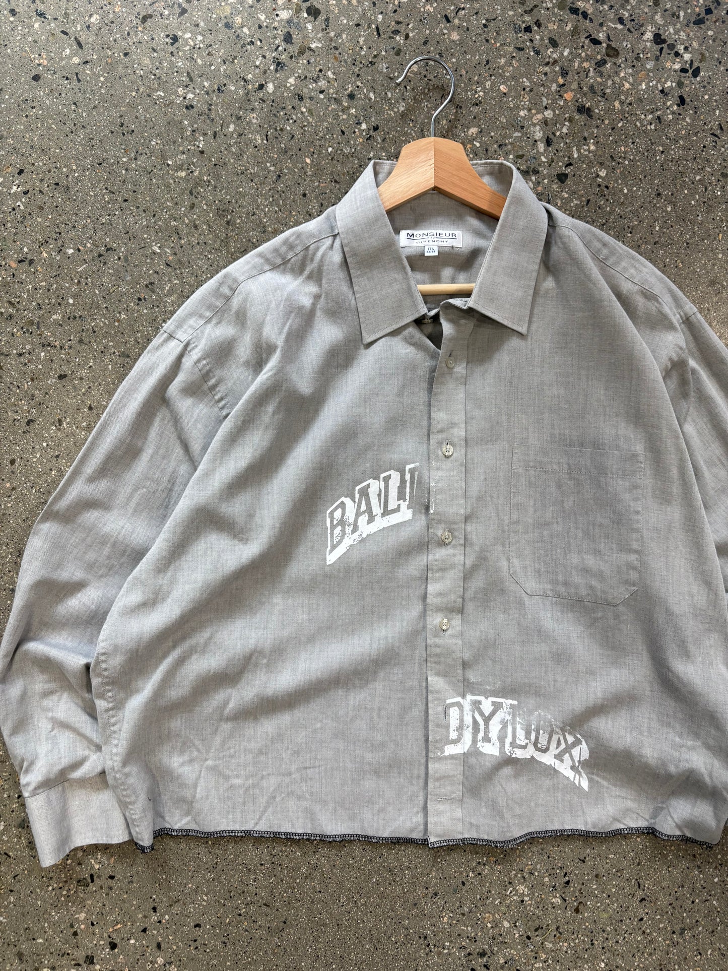 (L/XL) Baldy 1/1 Cropped Givenchy Button up