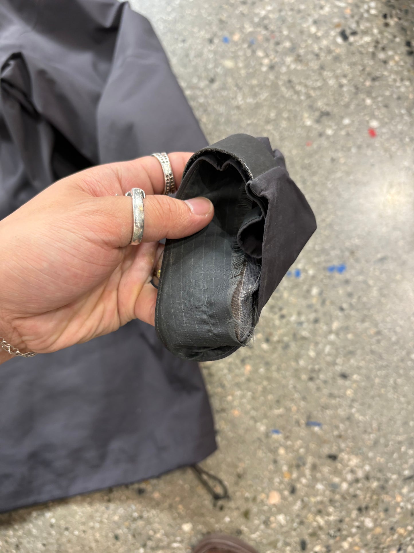 (XL) Older Arc’teryx Beta SL Goretex ( as is )