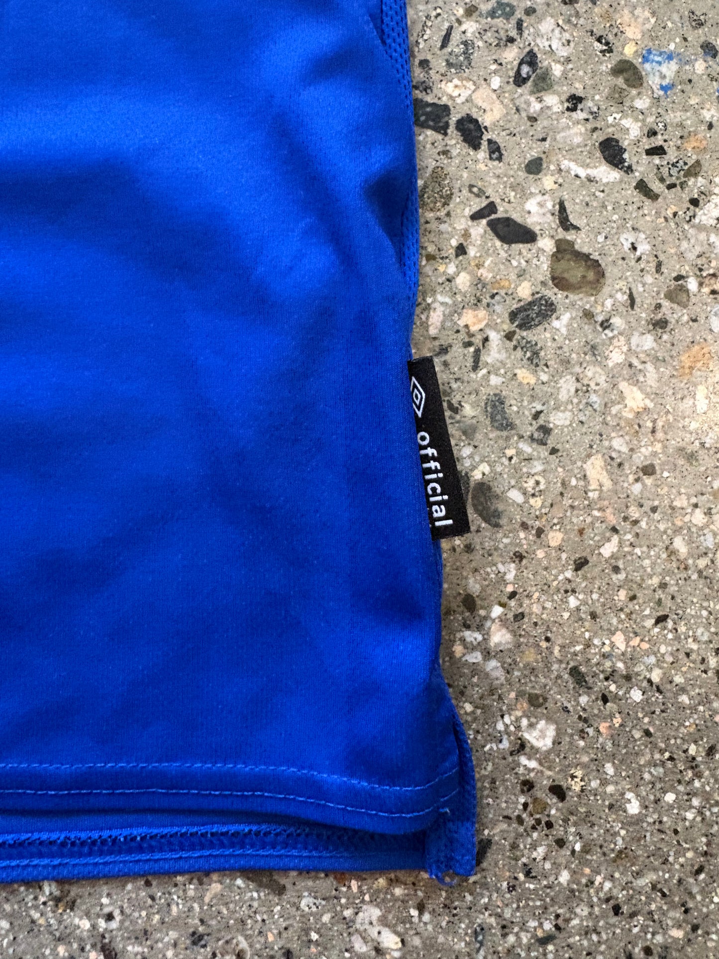 (M) Umbro Everton Kit