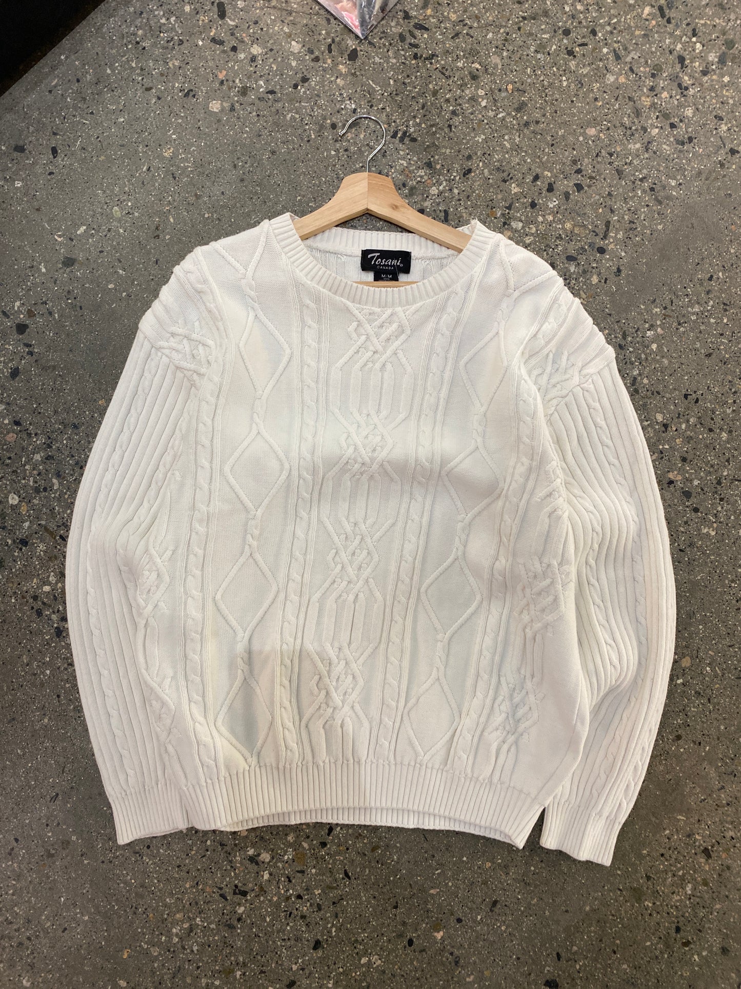 (M/L) Tosani White Cable Knit