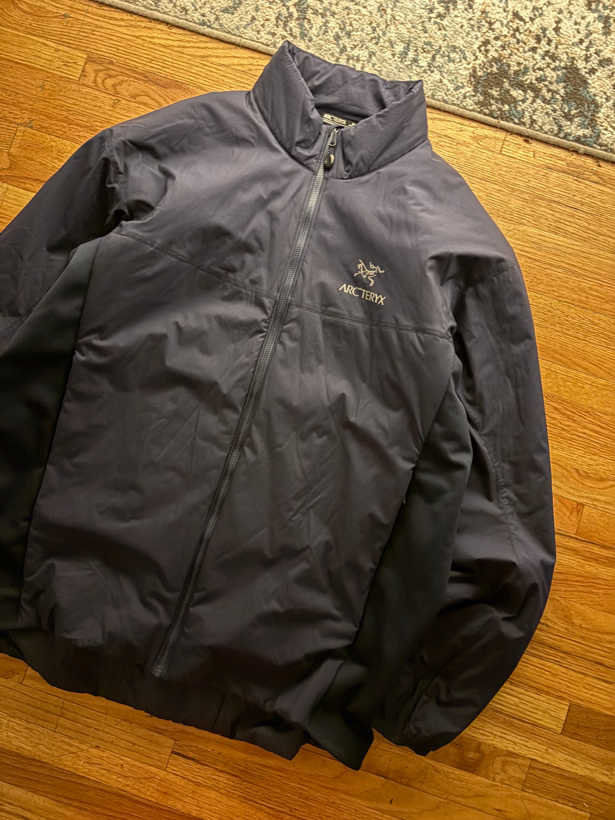 (XL) Atom LT Navy Blue Arc’teryx