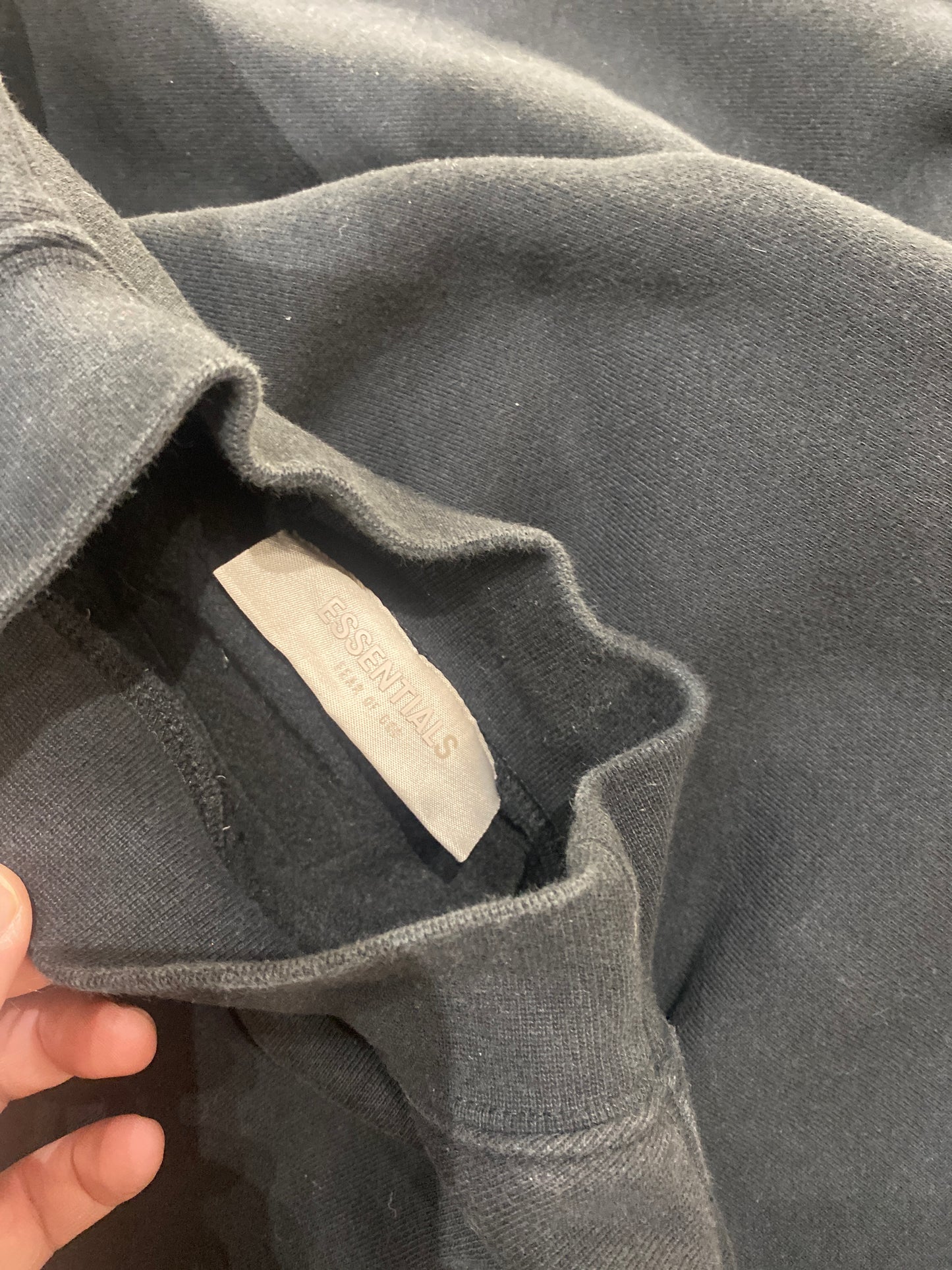(S) Essentials in Dust Bag Mockneck