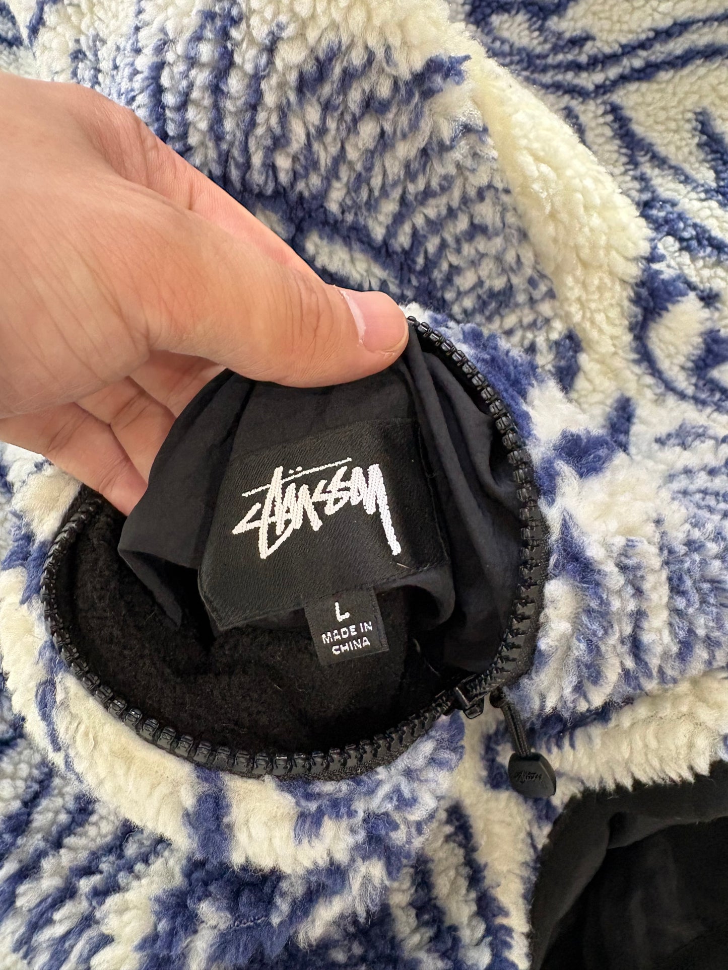 (L) Stussy Dragon Sherpa Fleece