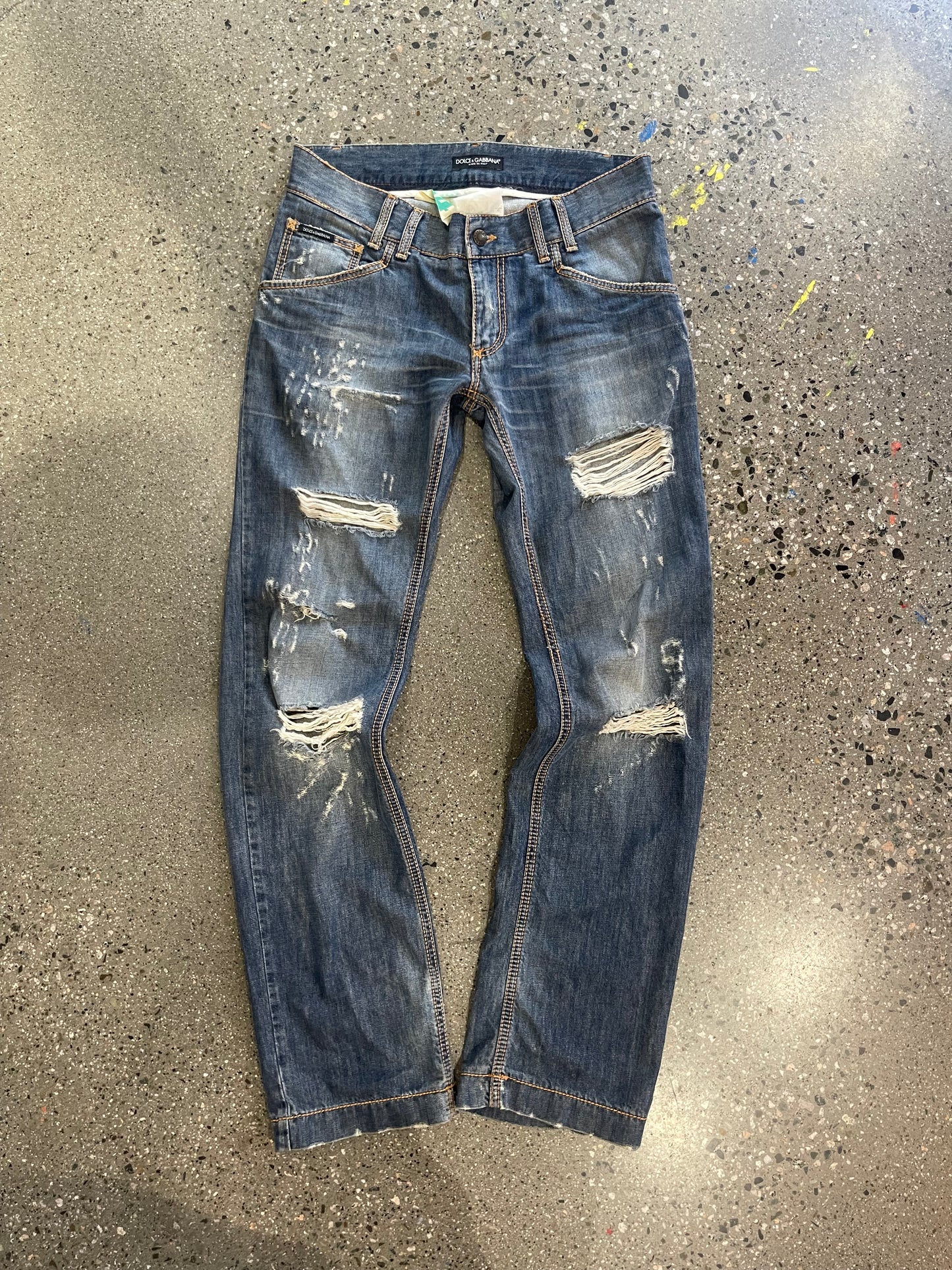 (30x32”) D&G Crash Distressed Denim