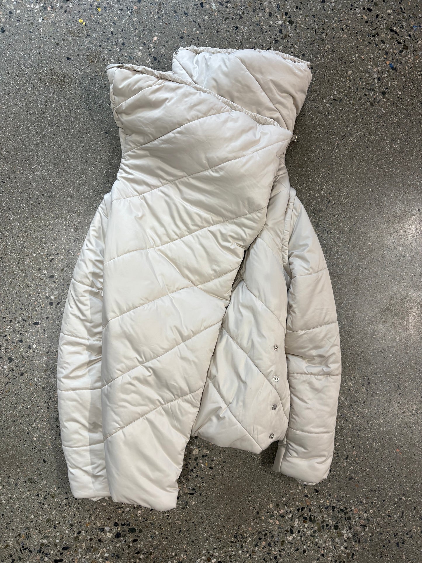 (S) Adidas x Stella McCartney Puffer Jacket