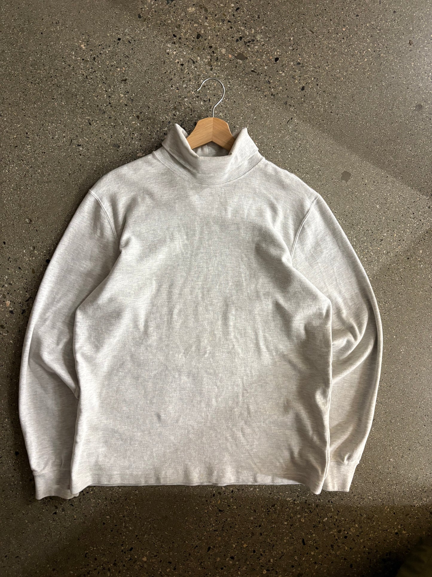 (M) Supreme Turtleneck ( AS IS )