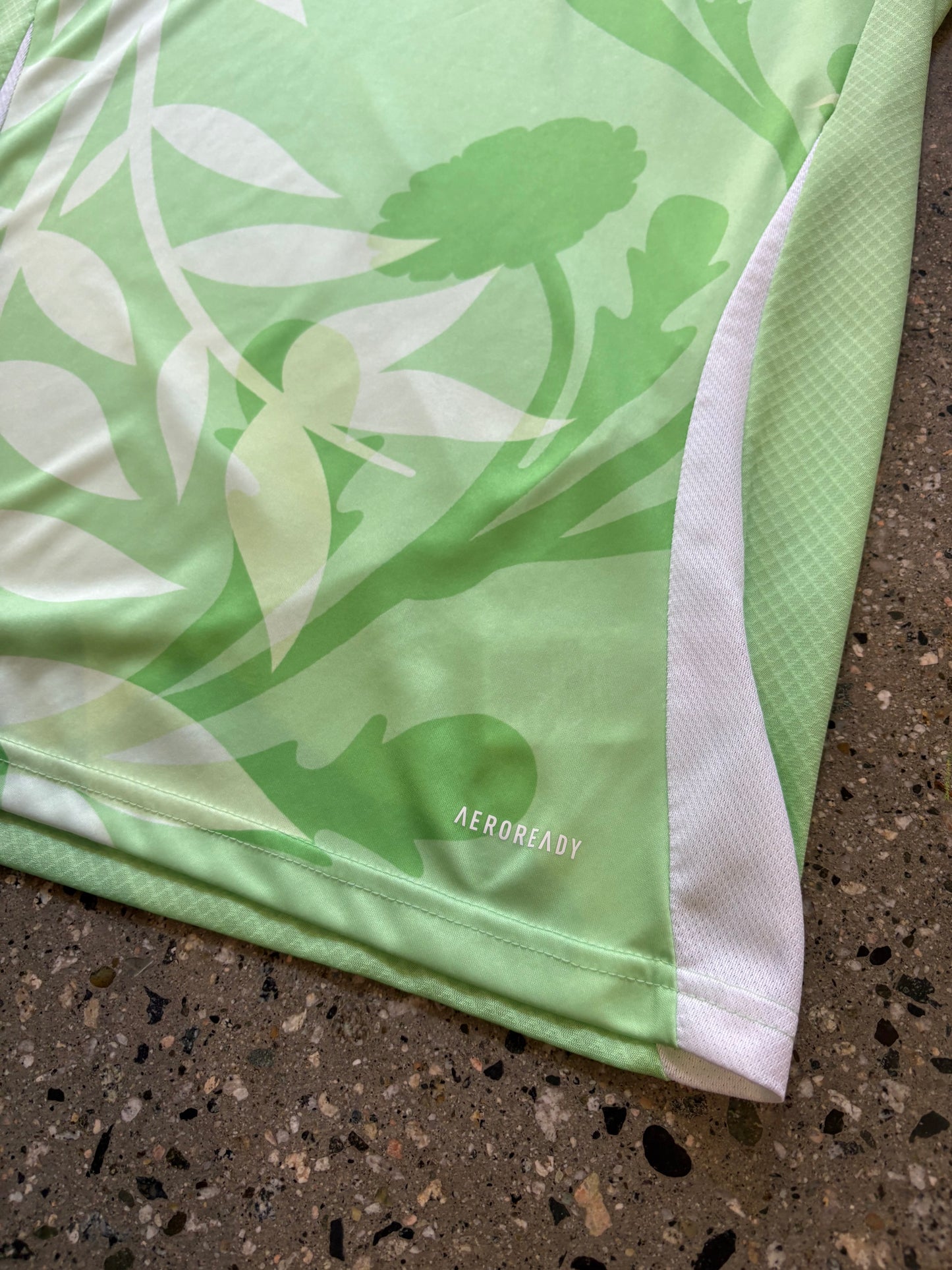 (S/M) Italy BRAND NEW 2025 away jersey