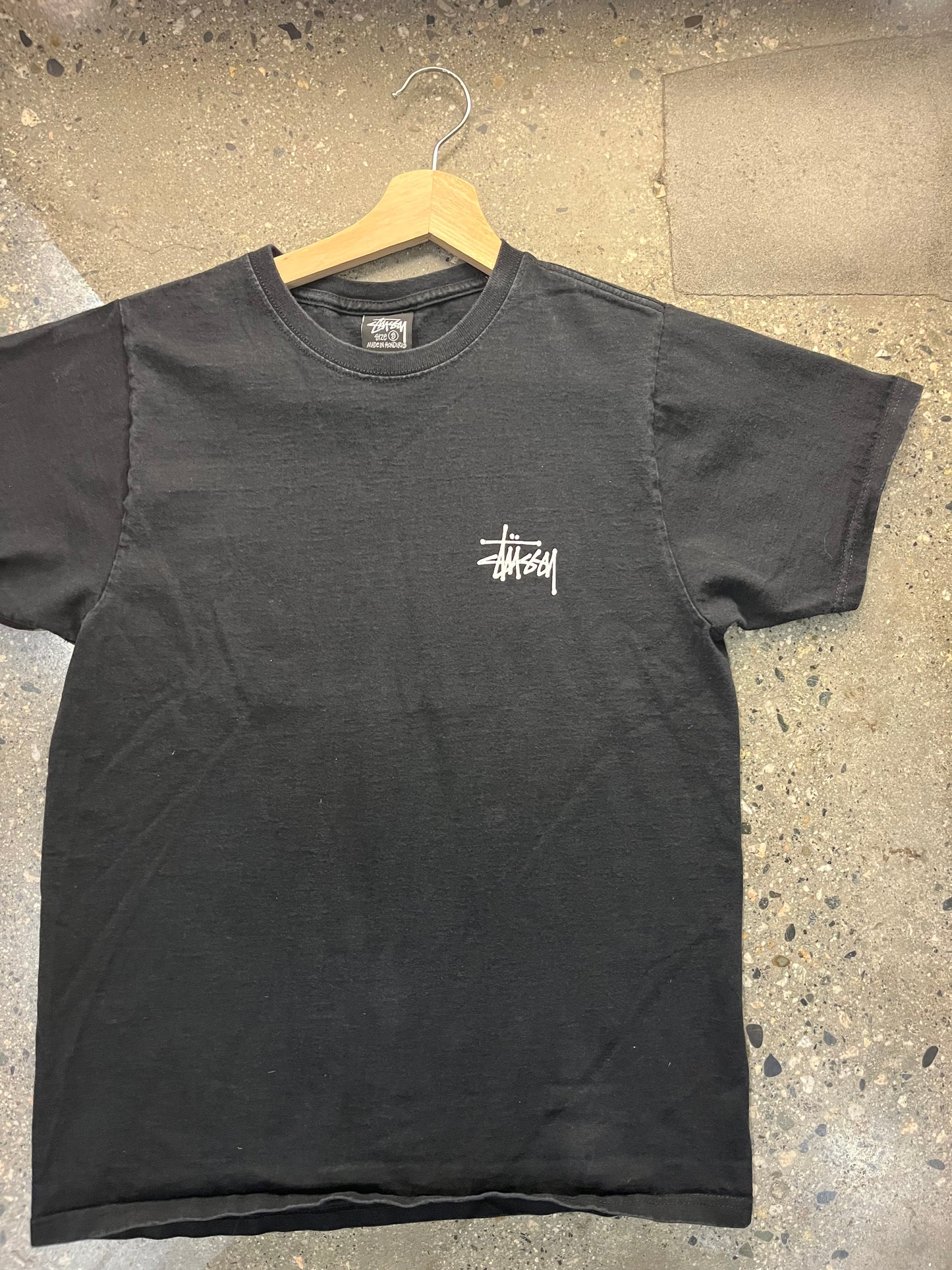 (S) Stussy Script Classic Logo Tee