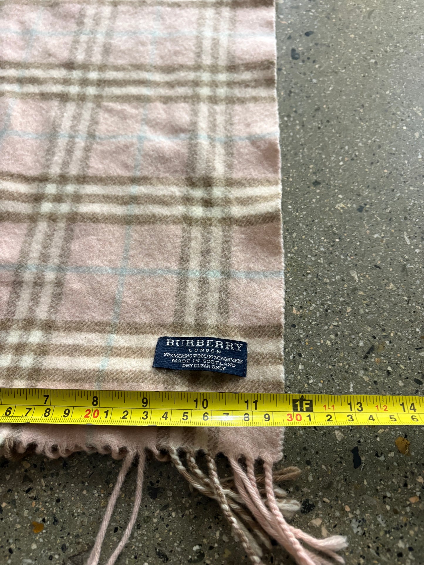 (117cm) Burberry Argyle Merino Wool/Cashmere Blend