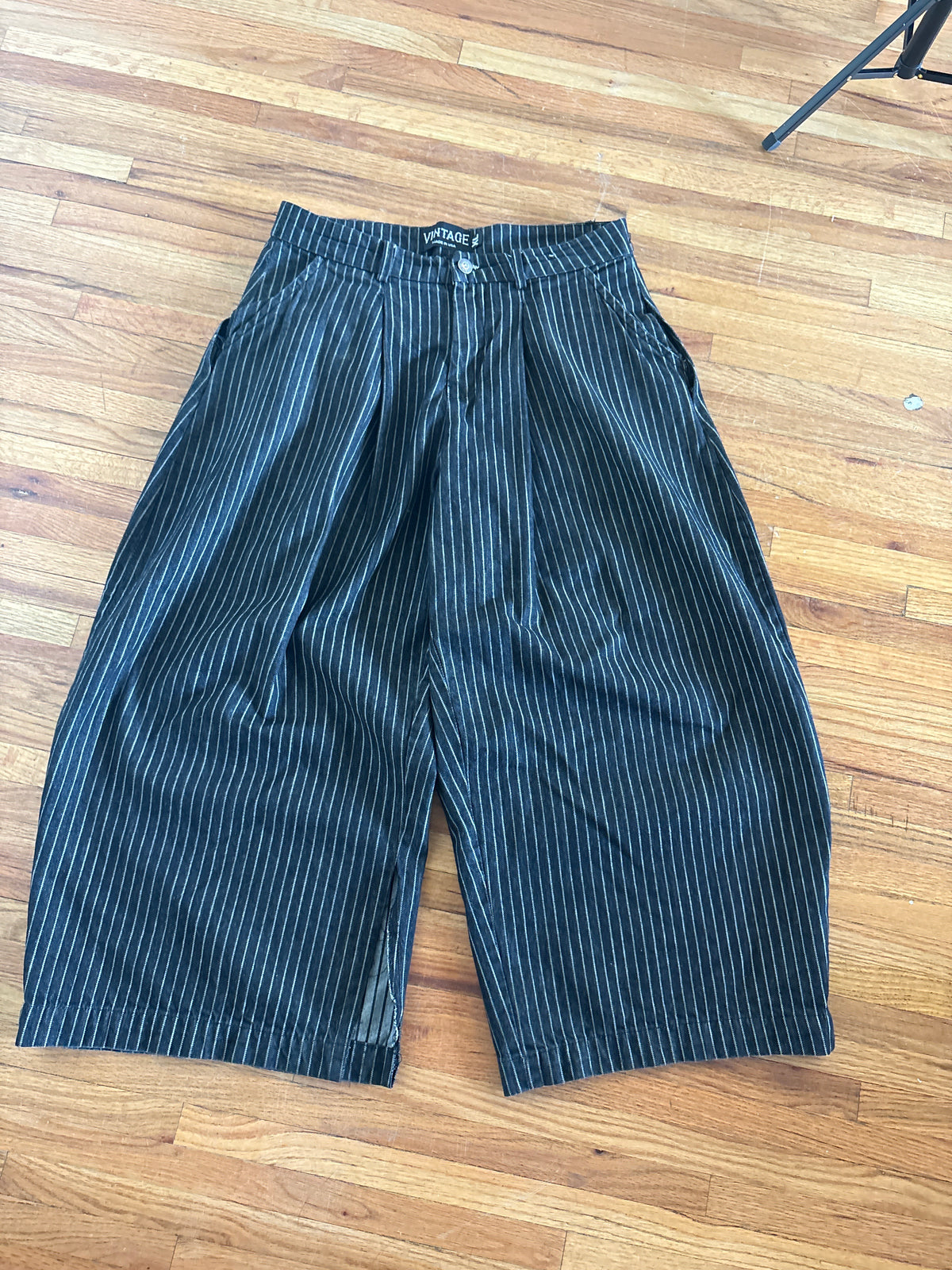 (34”) Pinstripe Baggy Jeans