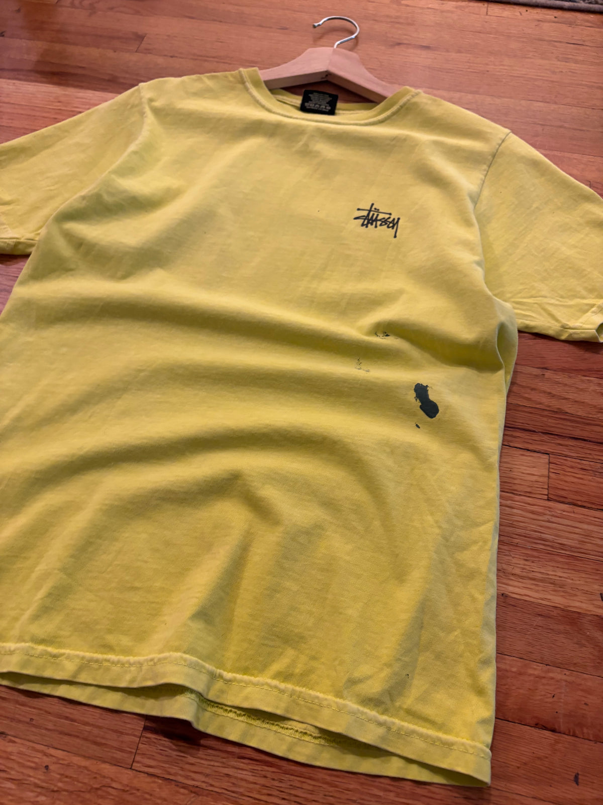 (XS) Stussy yellow painter tee