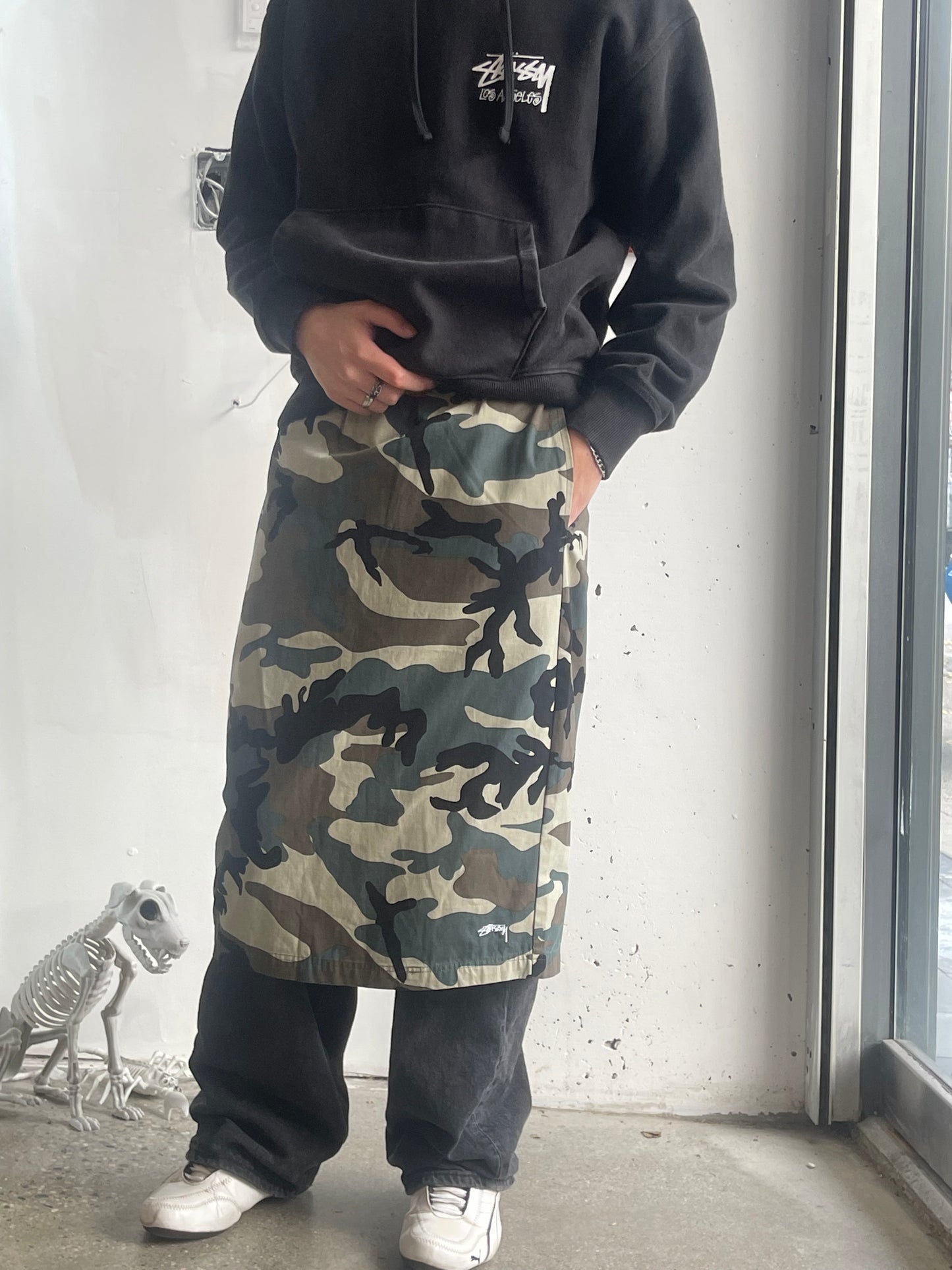 28W - Stussy Camo Skirt