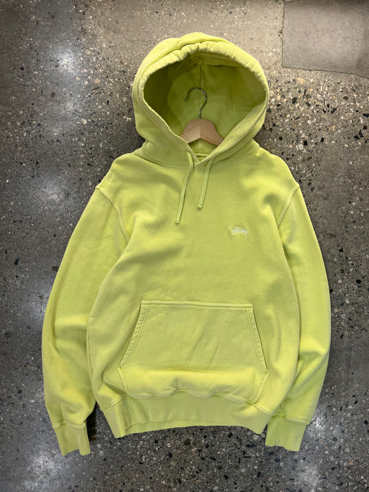 (s) Stussy Lime Script